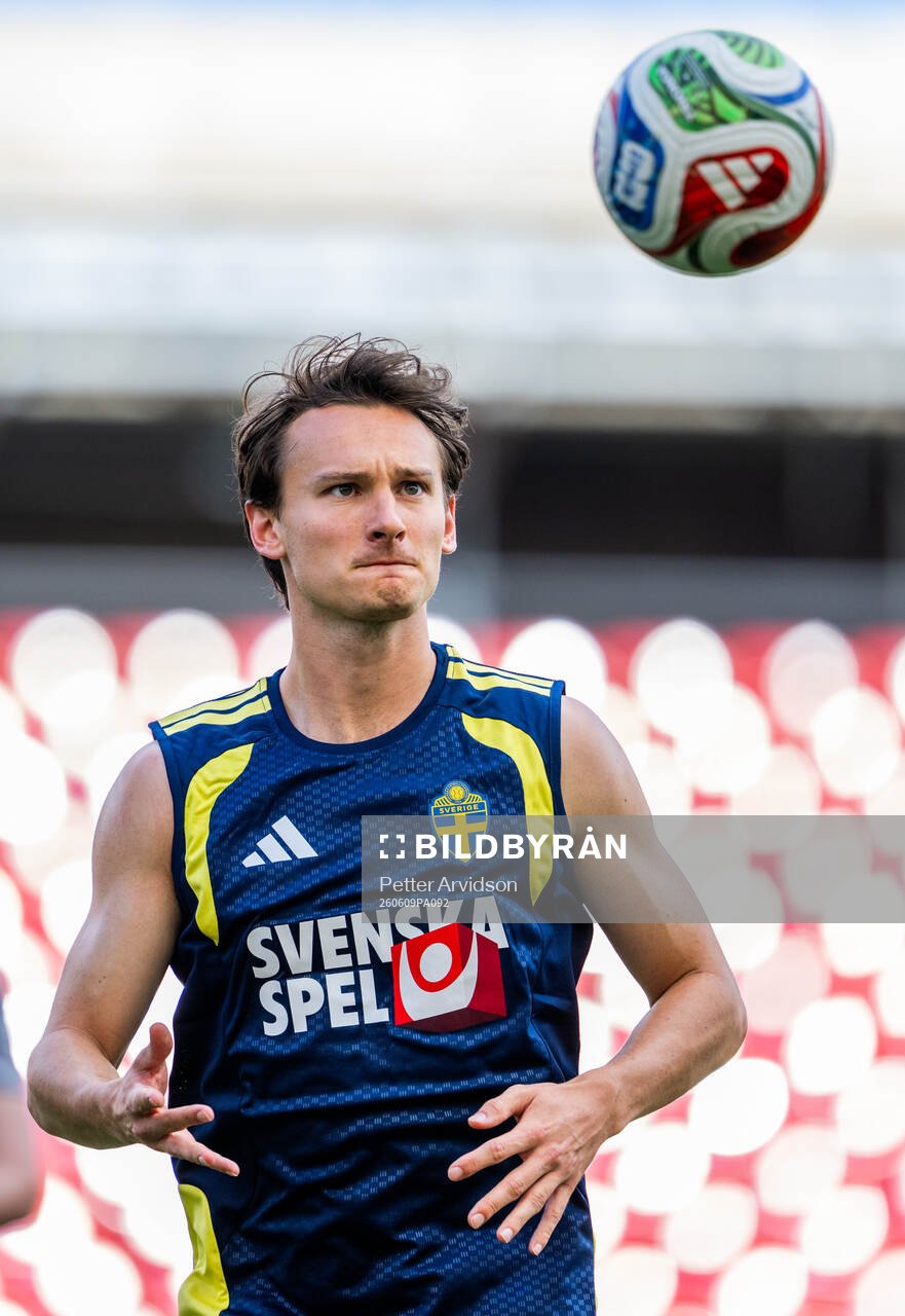 Hjalmar Ekdal of the Swedish national football team at a