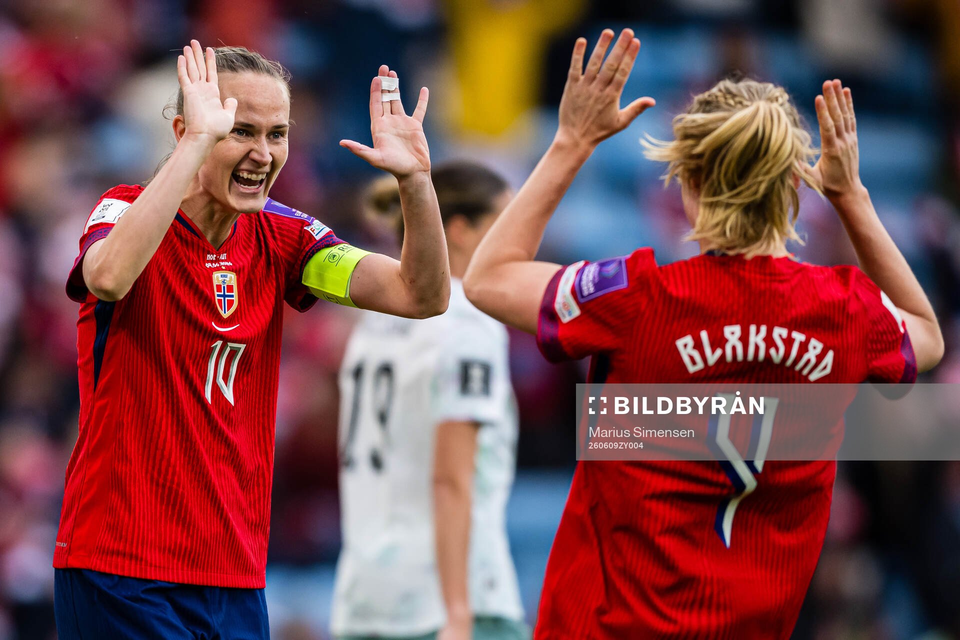 Caroline Graham Hansen of Norway celebrates