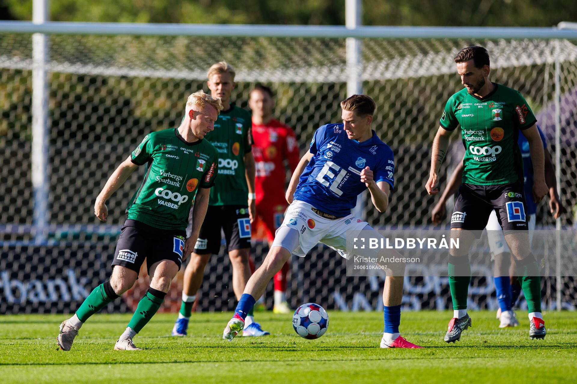Varbergs Wilhelm Ärlig och Norrbys Jamie Bichis