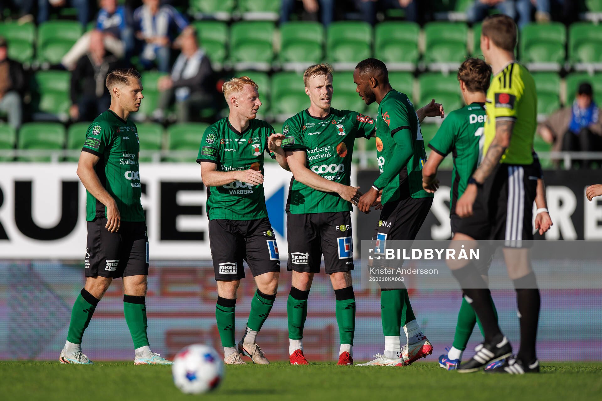 Varbergs spelare jublar