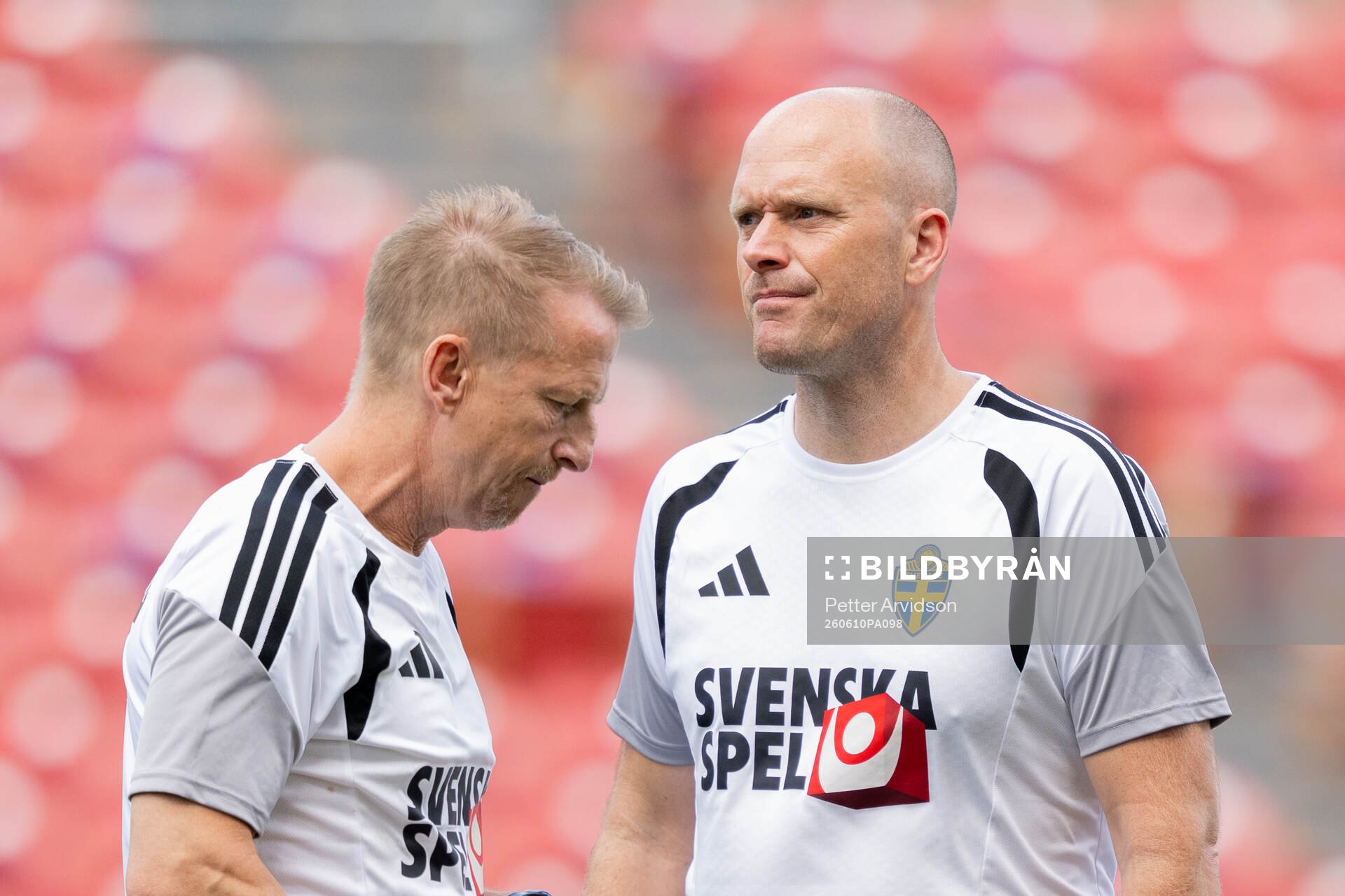 Fredrik Larsson, physiotherapist and Carl Persson,