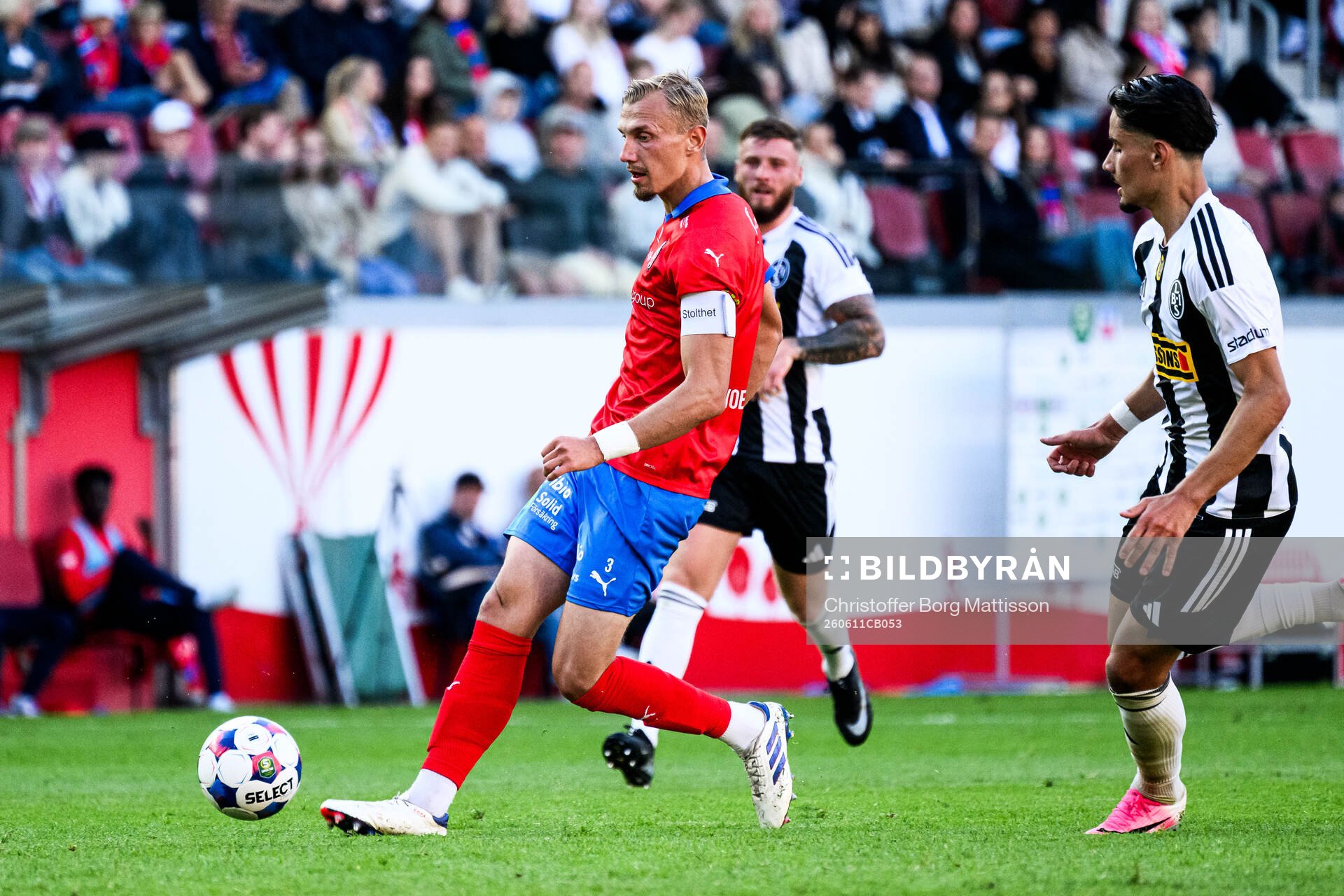 Helsingborgs Jakob Voelkerling Persson och Landskronas Enes