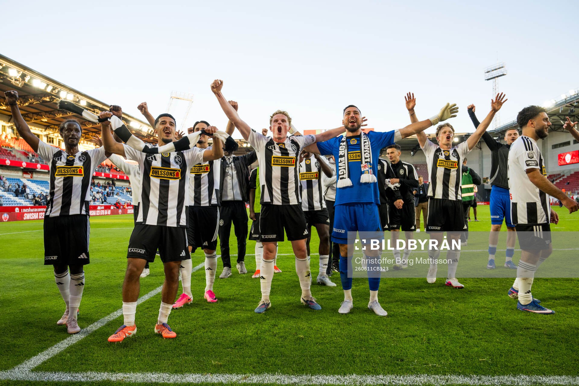 Landskronas spelare jublar