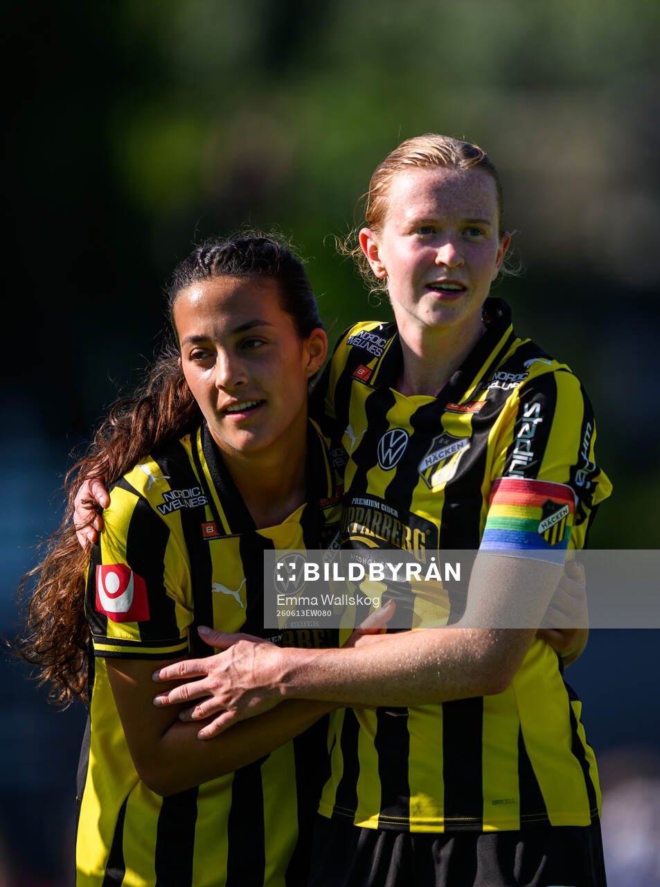 Häckens Delaney Matriano och Emma Östlund