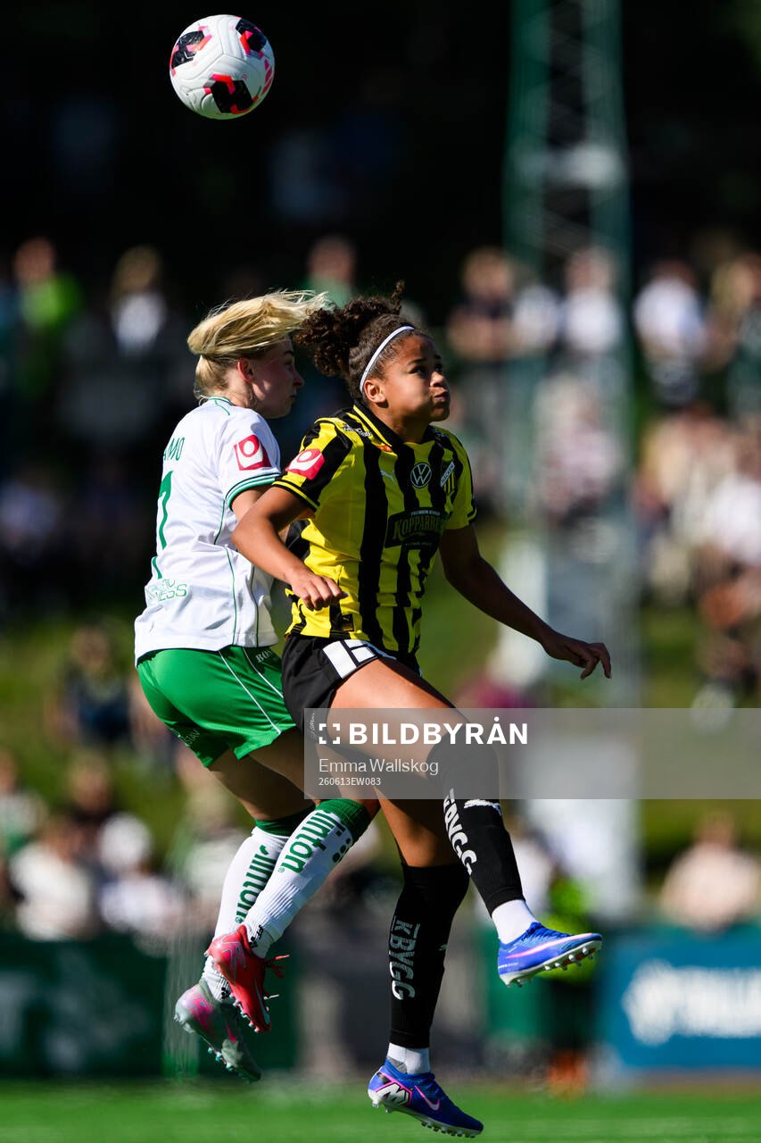 Hammarbys Emilie Joramo och Häckens Felicia Schröder