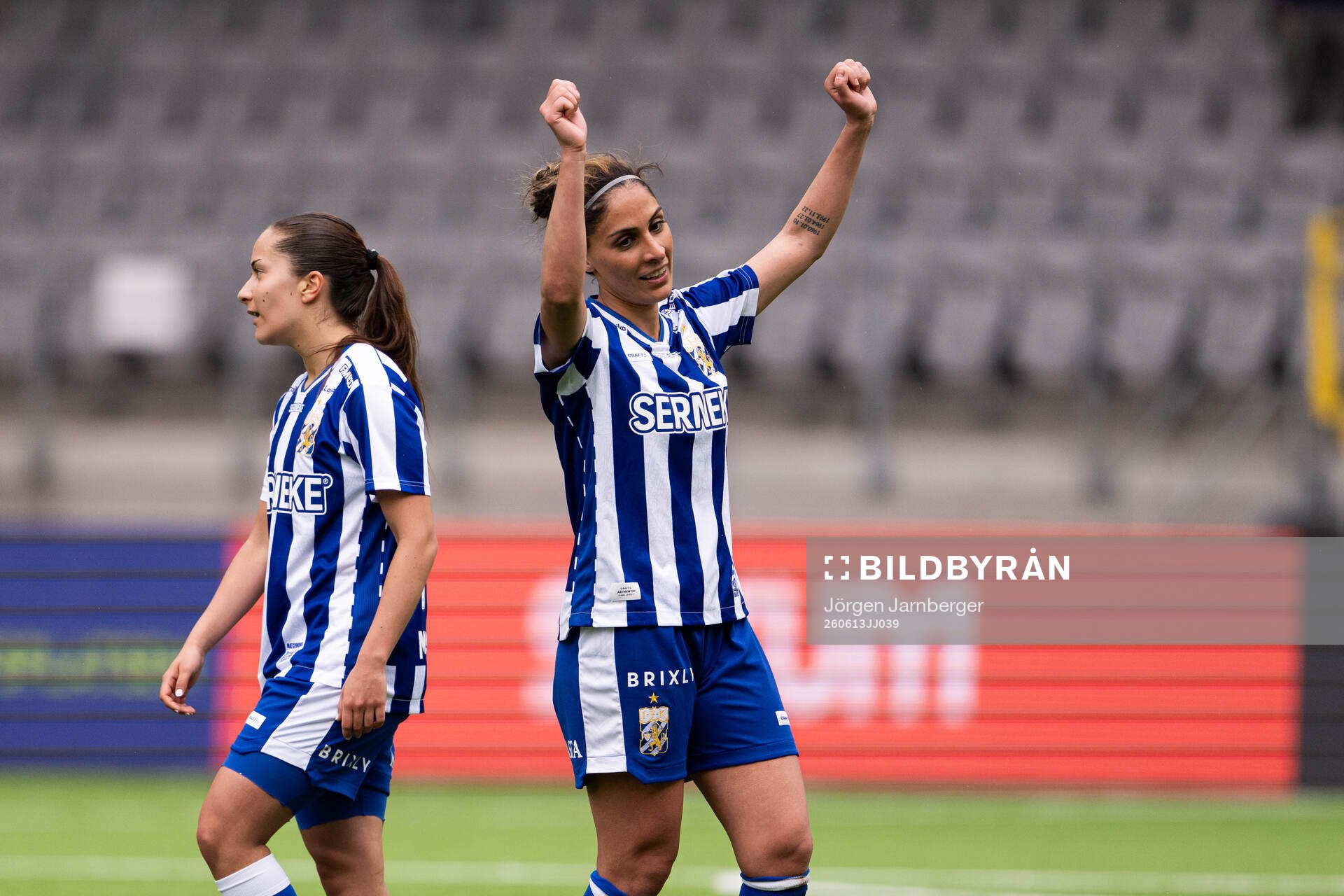 IFK Göteborgs Parva Zarassi jublar
