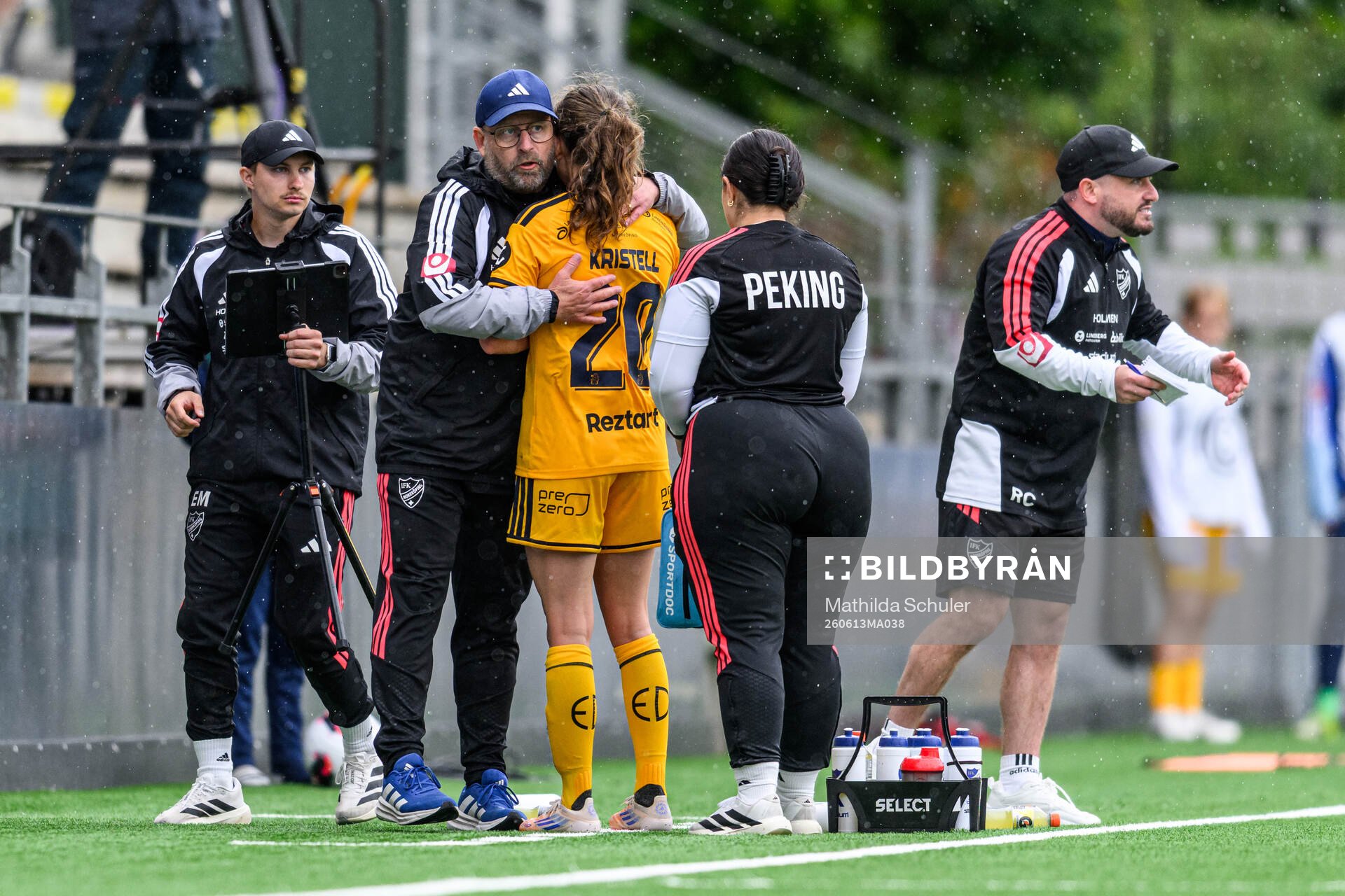 IFK Norrköpings tränare Stellan Carlsson och Matilda