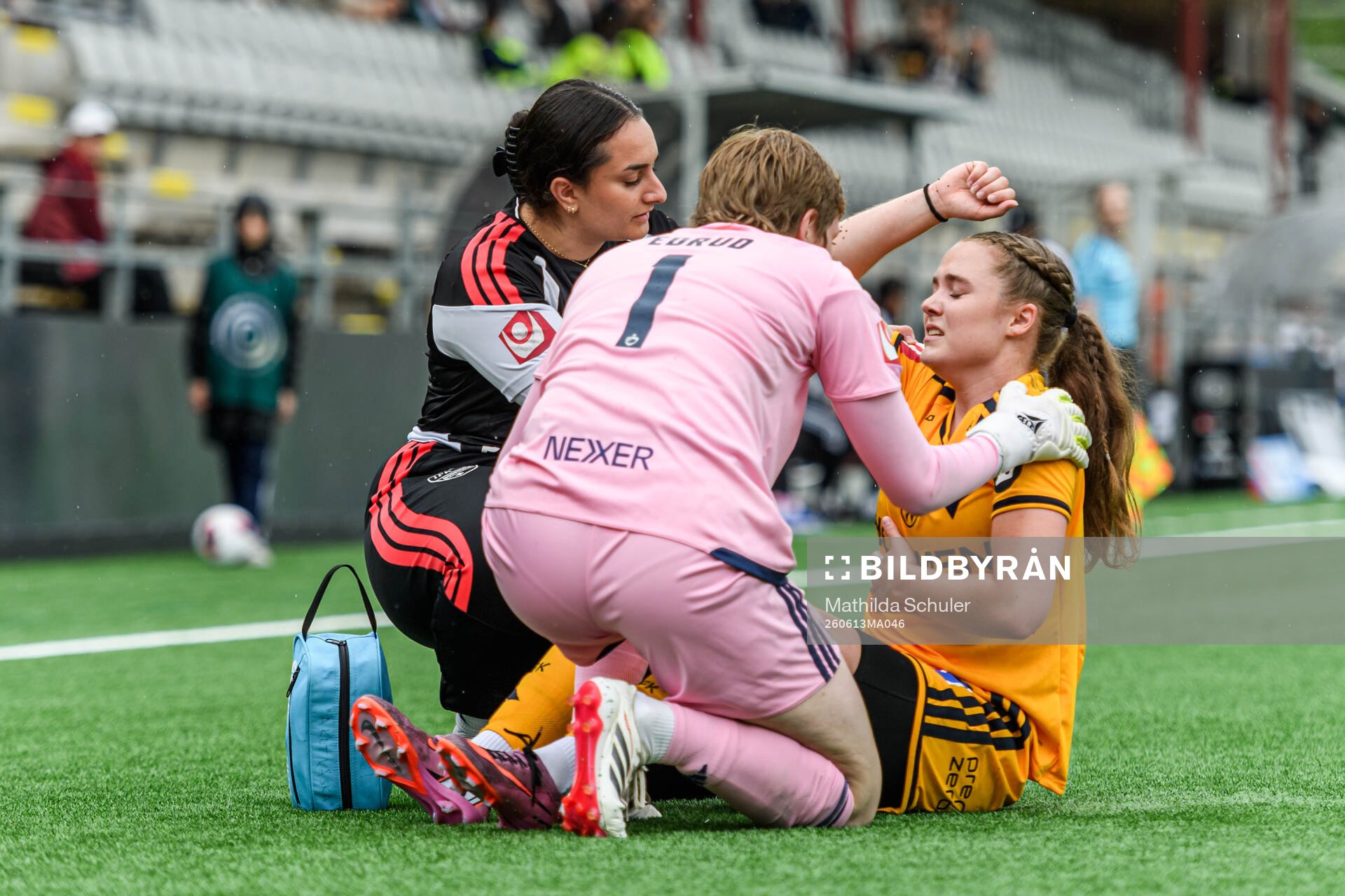 IFK Norrköpings Sigdis Eva Bárdardottir får vård och