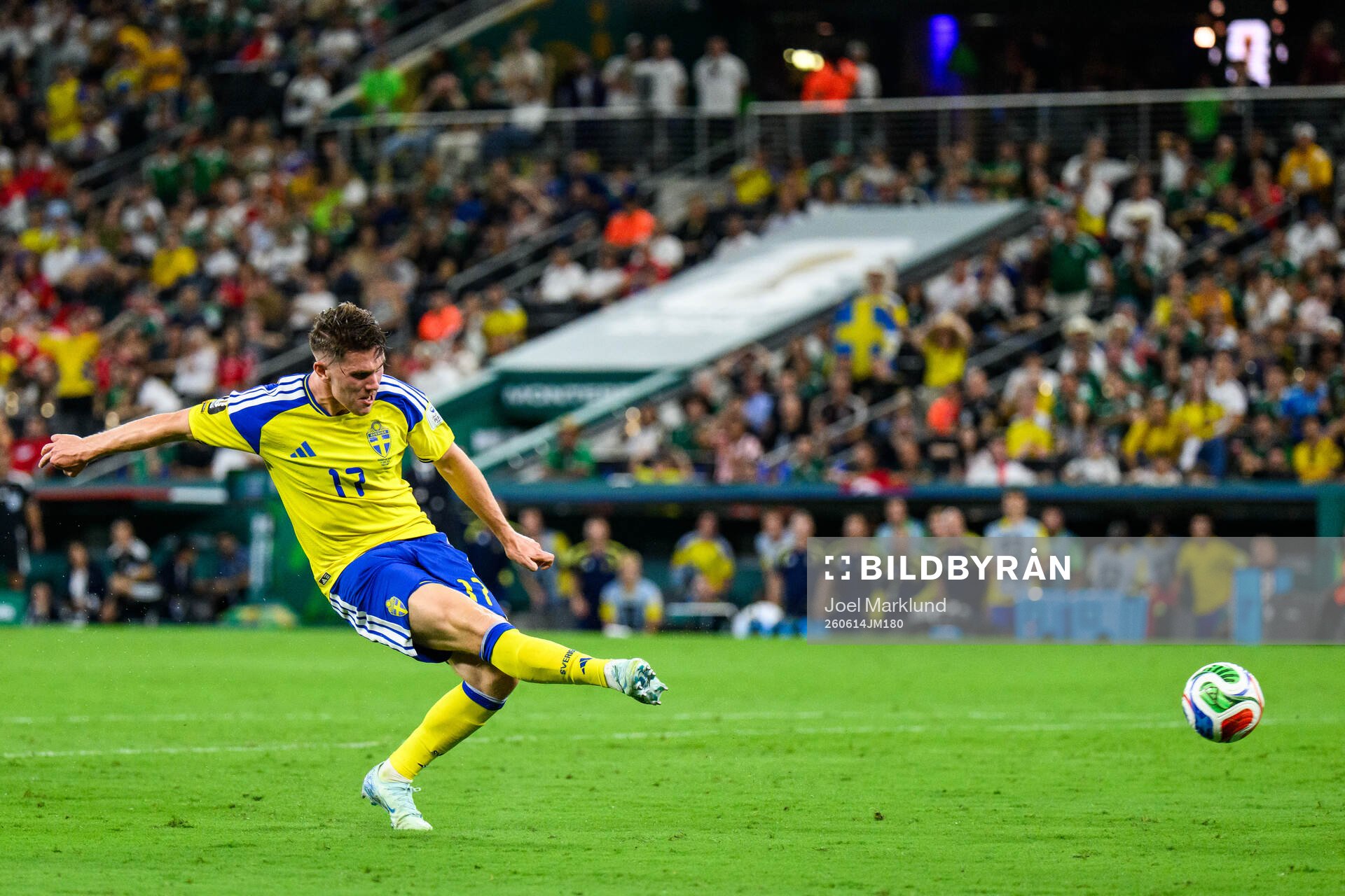 Viktor Gyökeres of Sweden scores 3-1