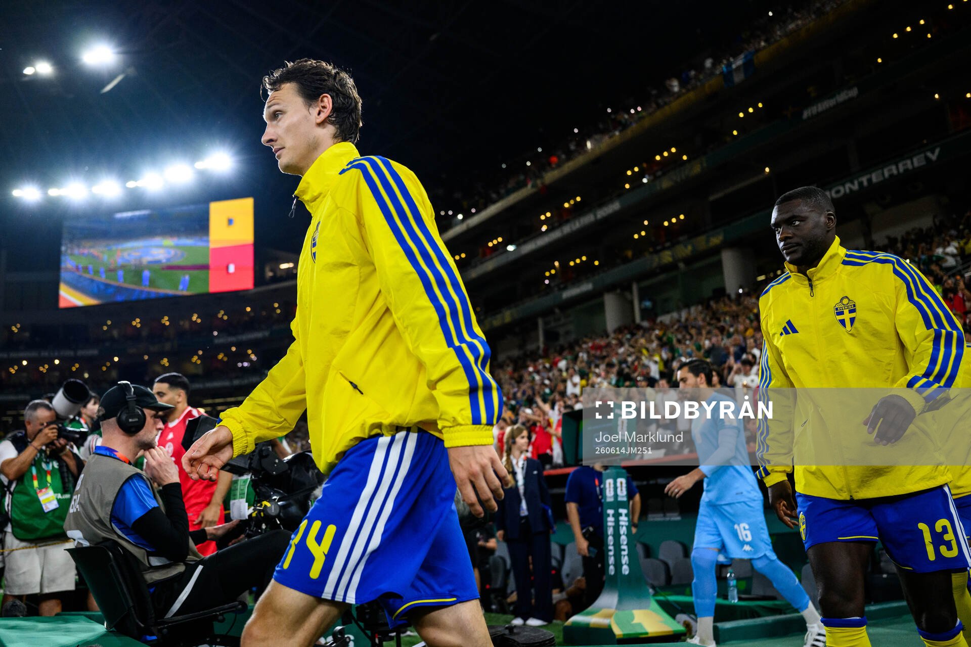 Hjalmar Ekdal and Ken Sema of Sweden