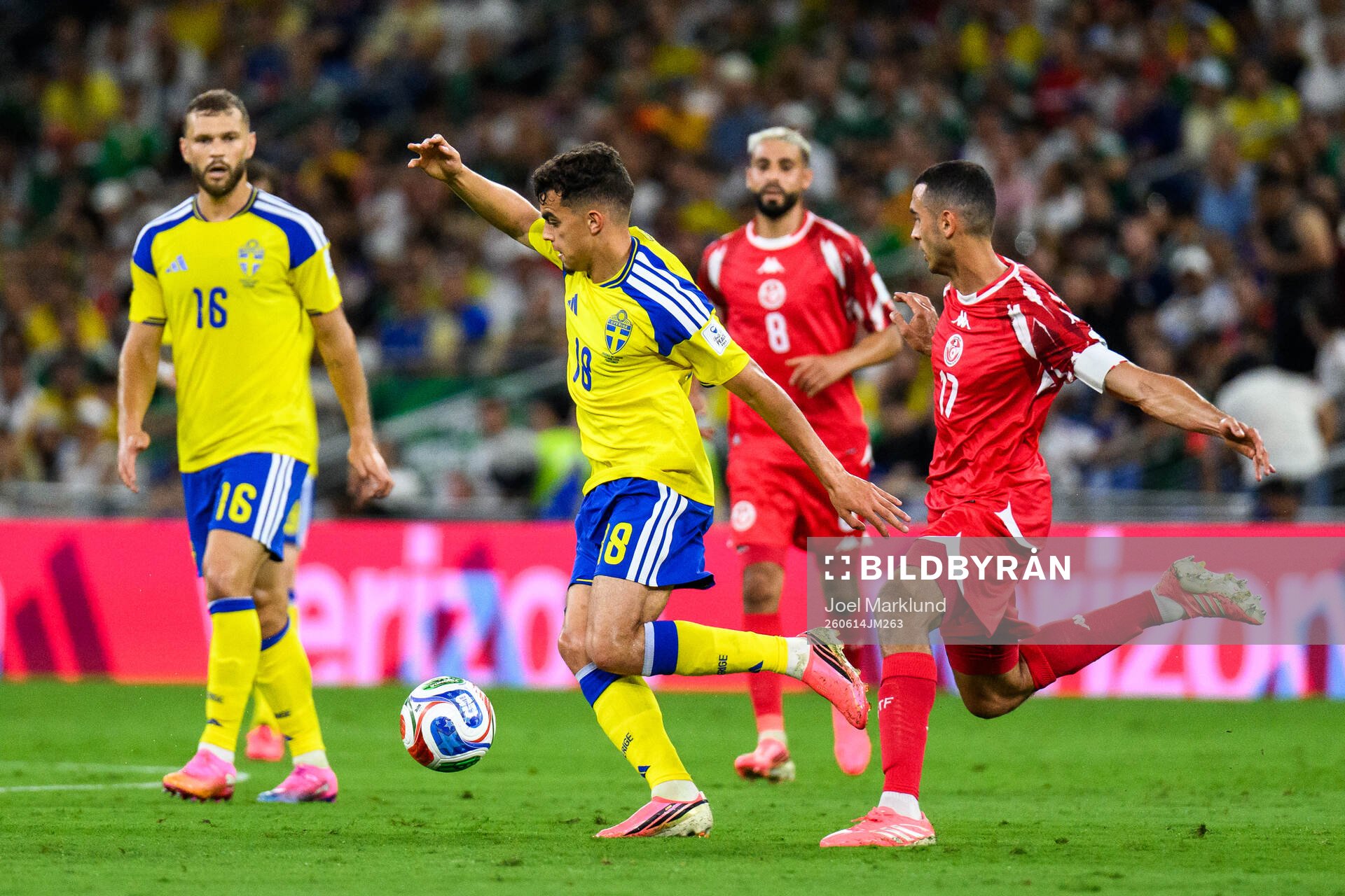 Jesper Karlström and Yasin Ayari of Sweden against Elias