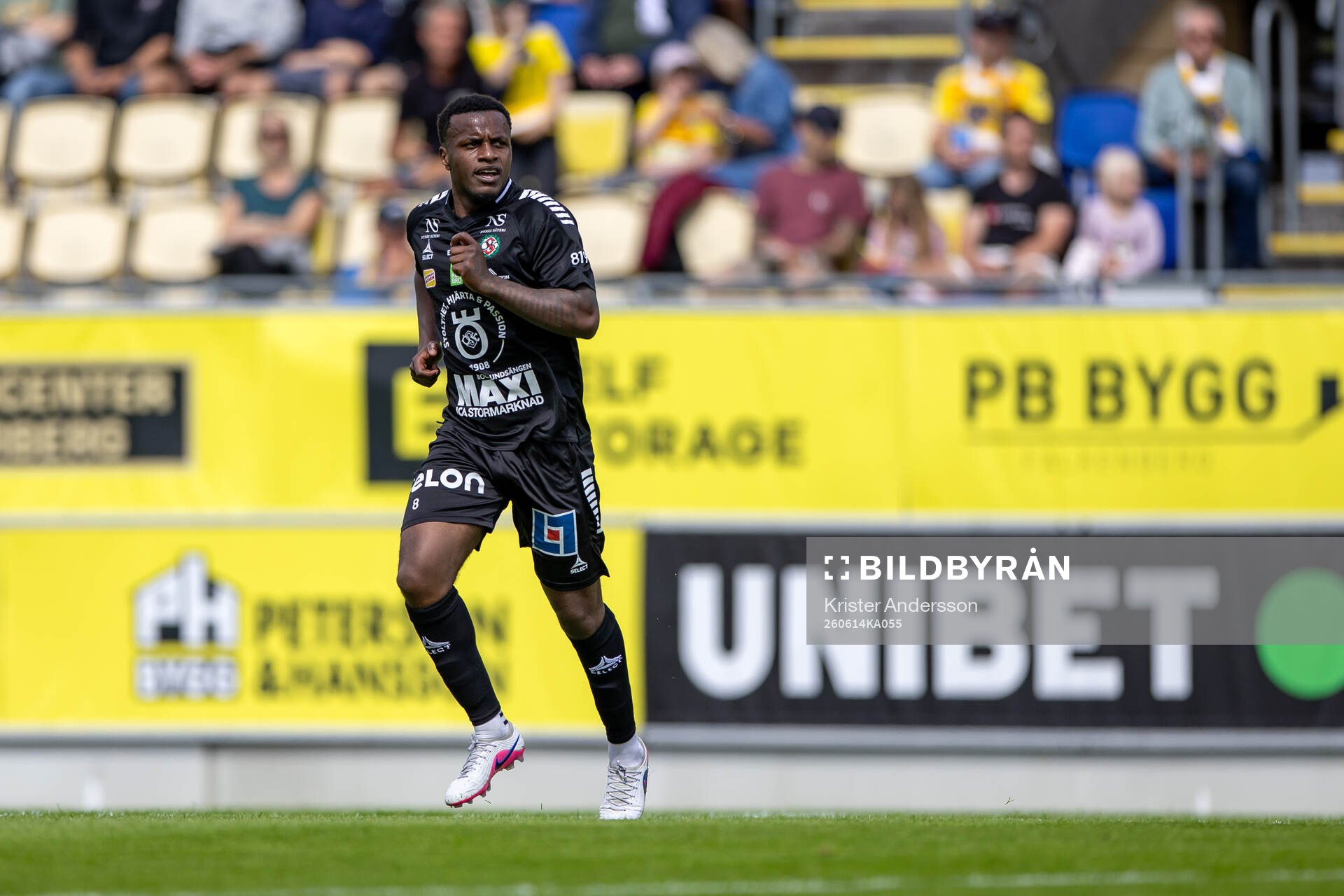 Örebros Manasse Kusu