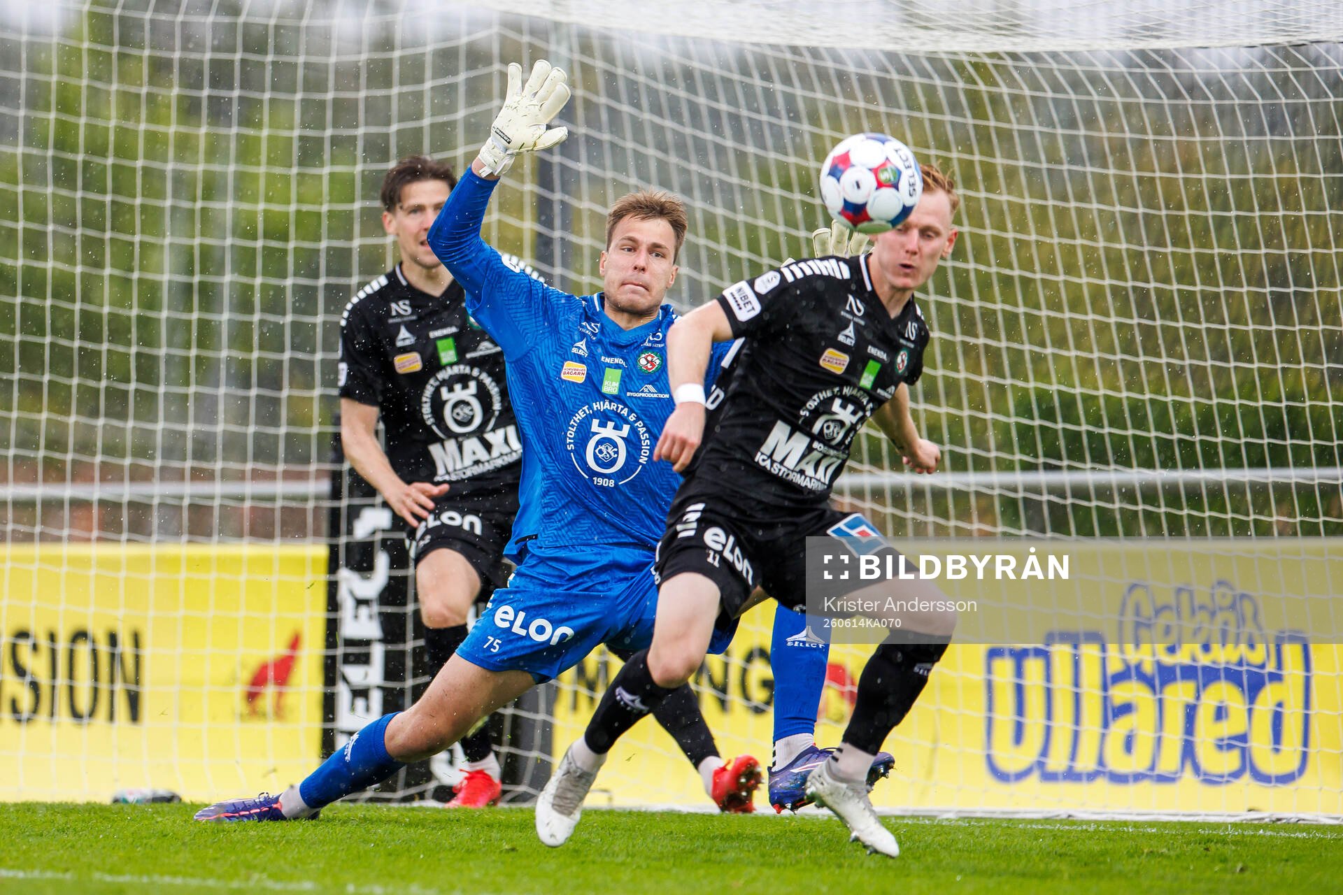 Örebros målvakt Jakub Ojrzynski