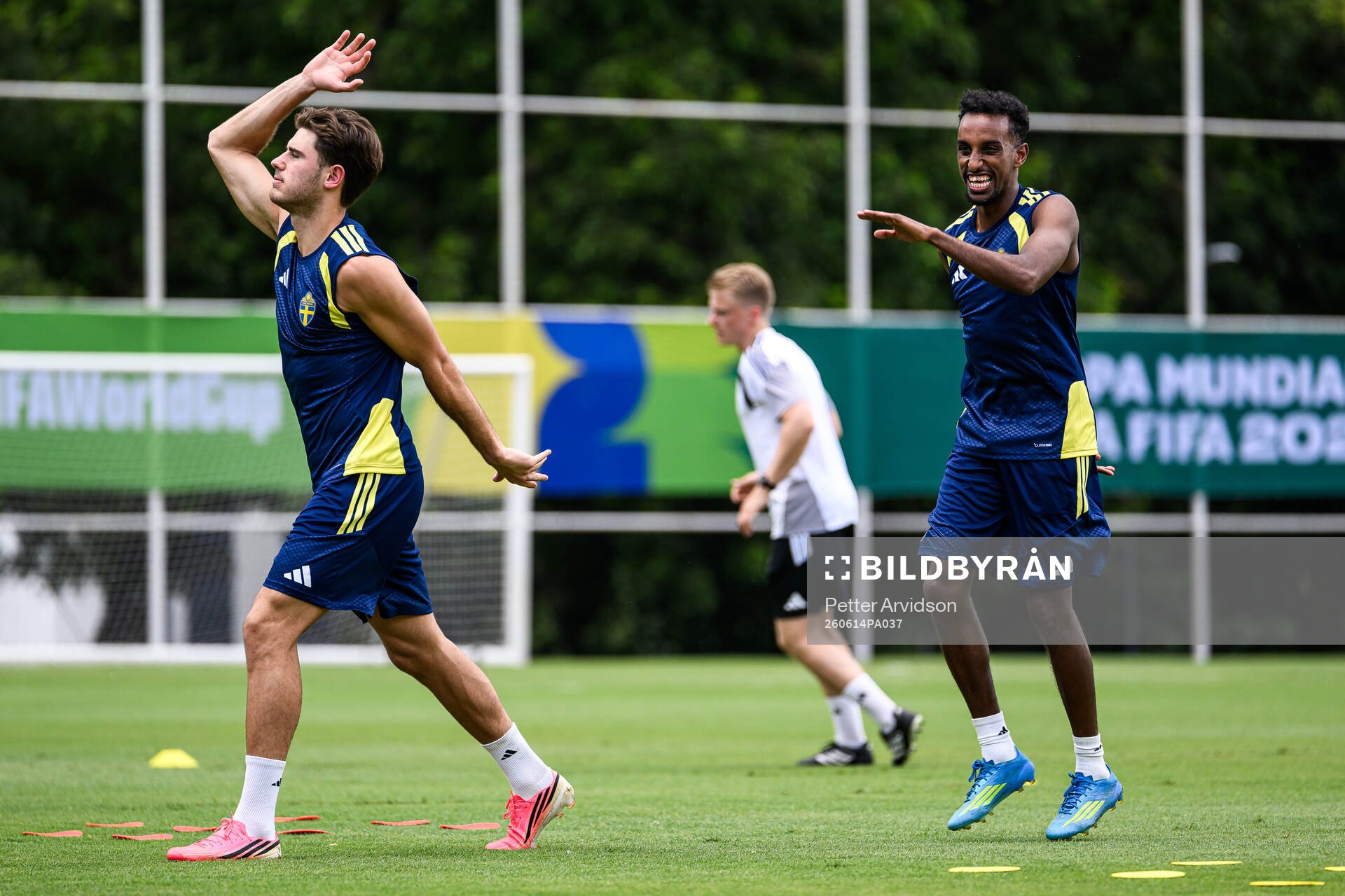 Besfort Zeneli and Taha Ali of the Swedish national