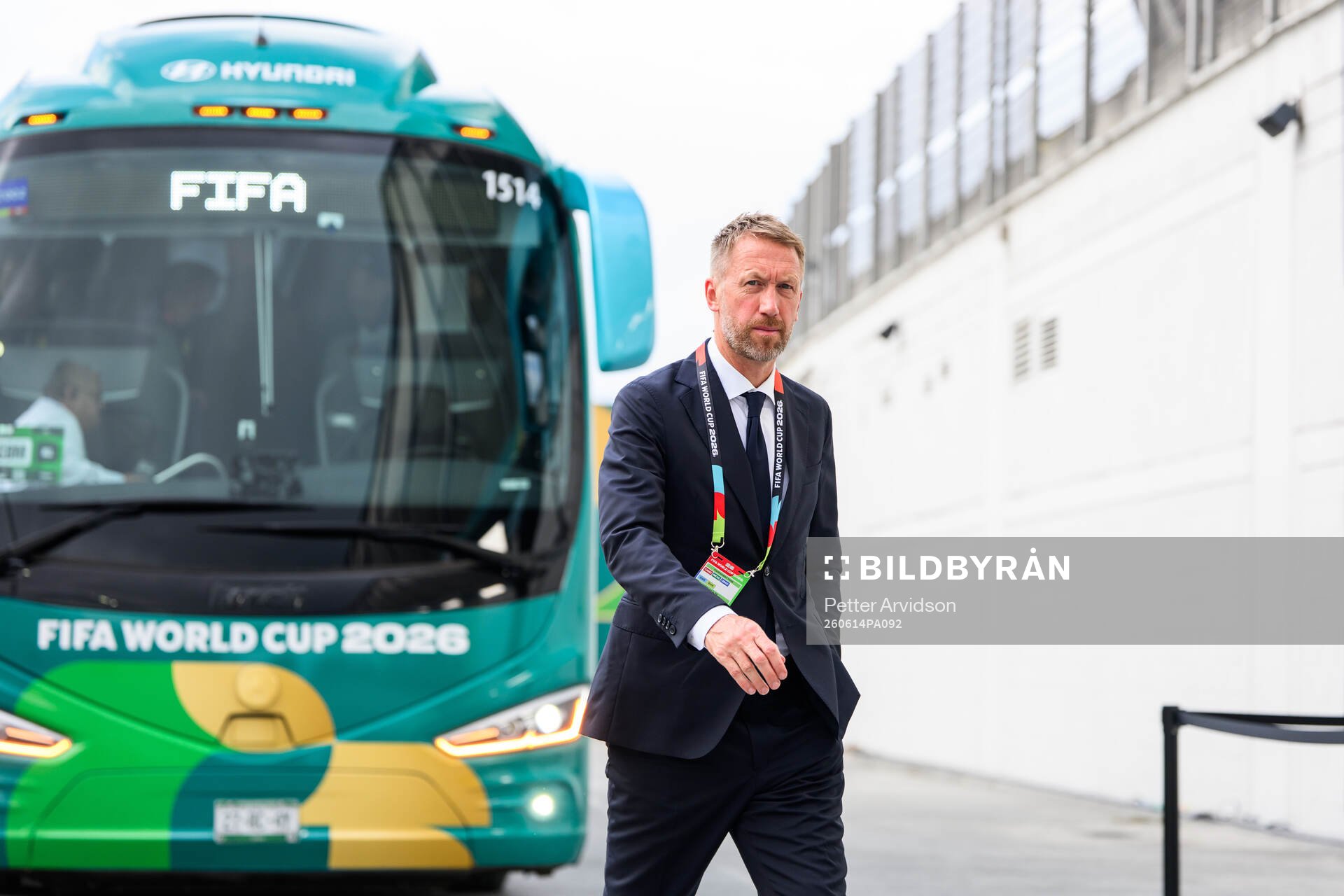 Head coach Graham Potter of Sweden arrives at Estadio