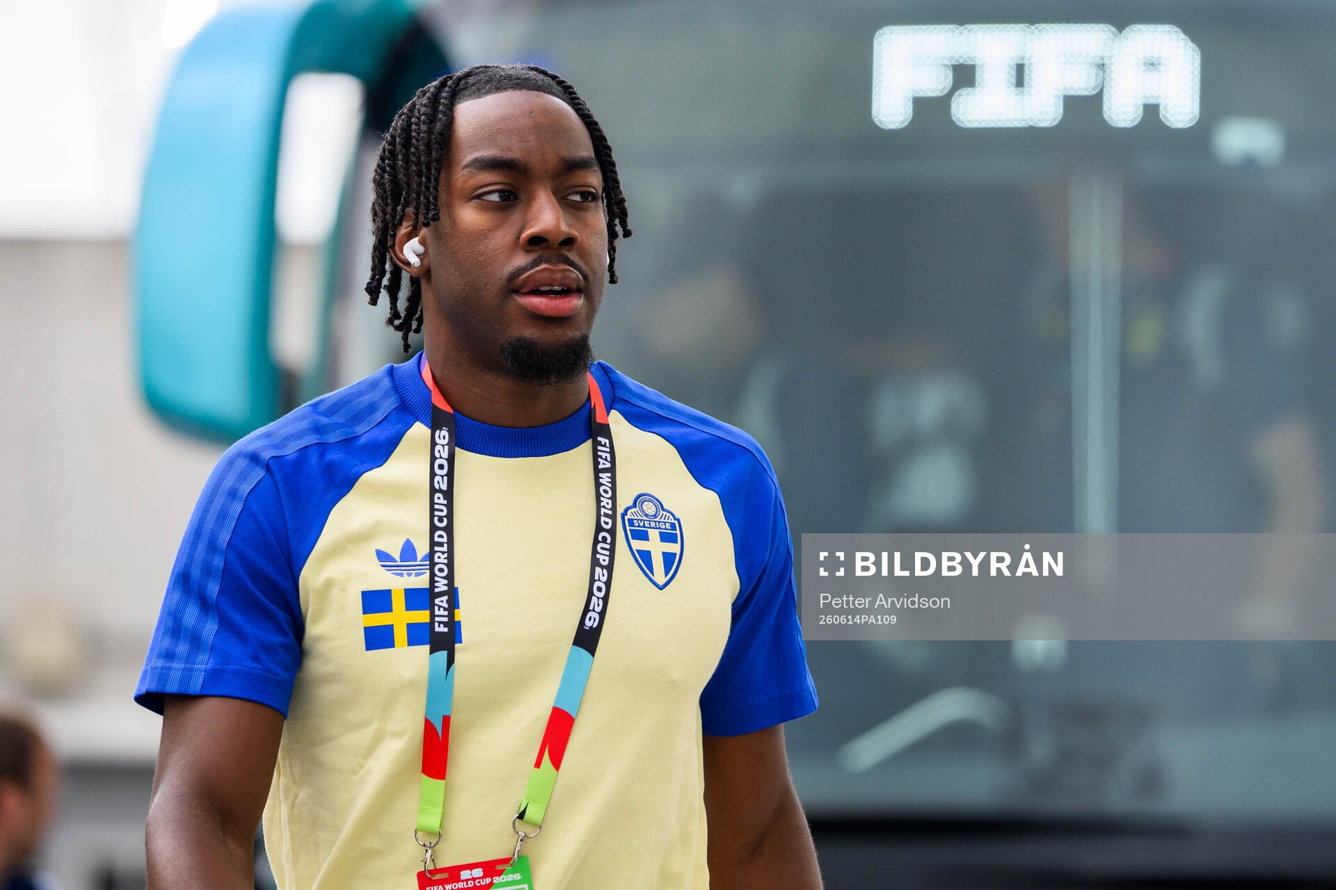 Anthony Elanga of Sweden arrives at Estadio Monterrey