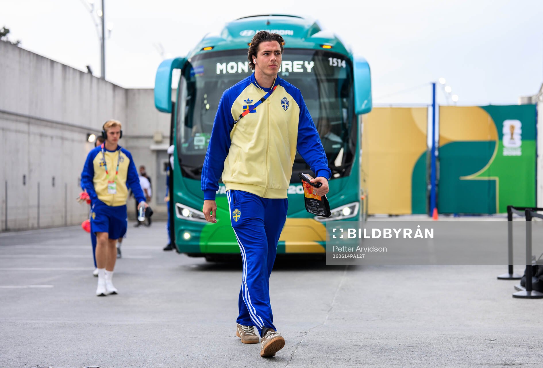 goalkeeper Jacob Widell Zetterström of Sweden arrives at