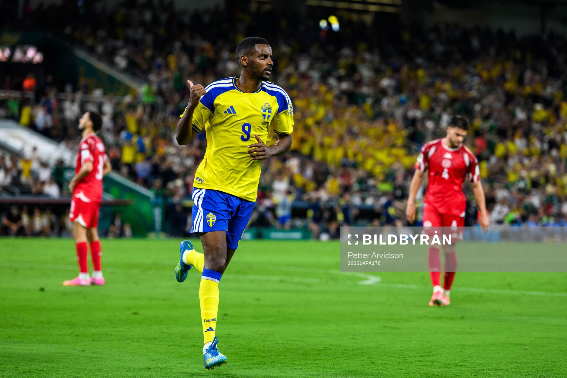 Alexander Isak of Sweden celebrates