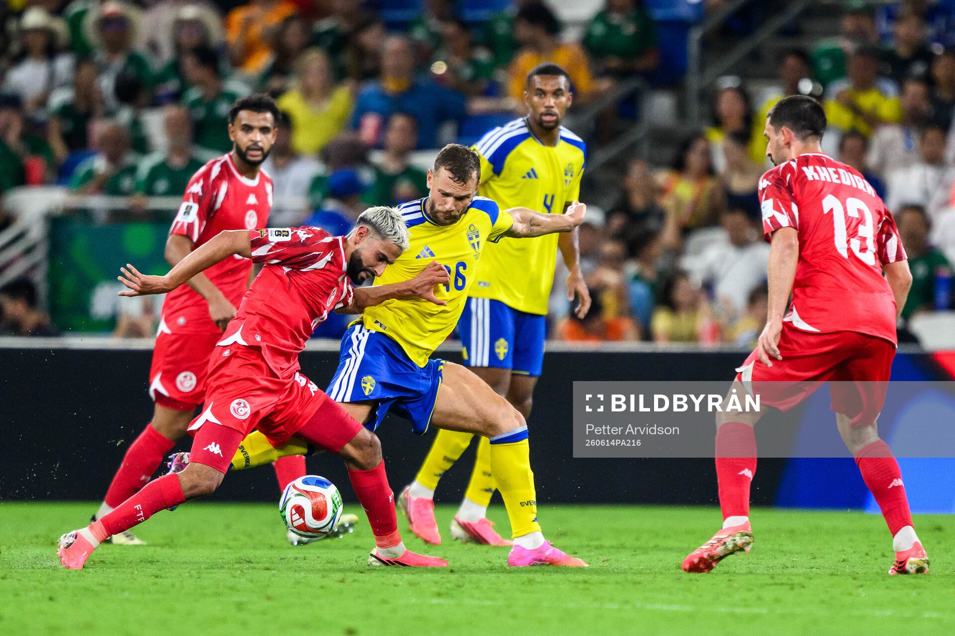 Elias Saad of Tunisia and Jesper Karlström of Sweden