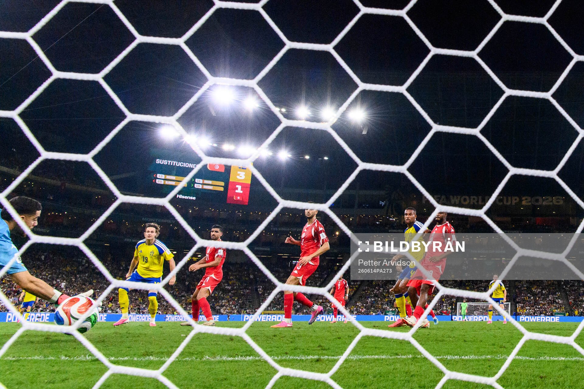 Mattias Svanberg of Sweden scores 4-1