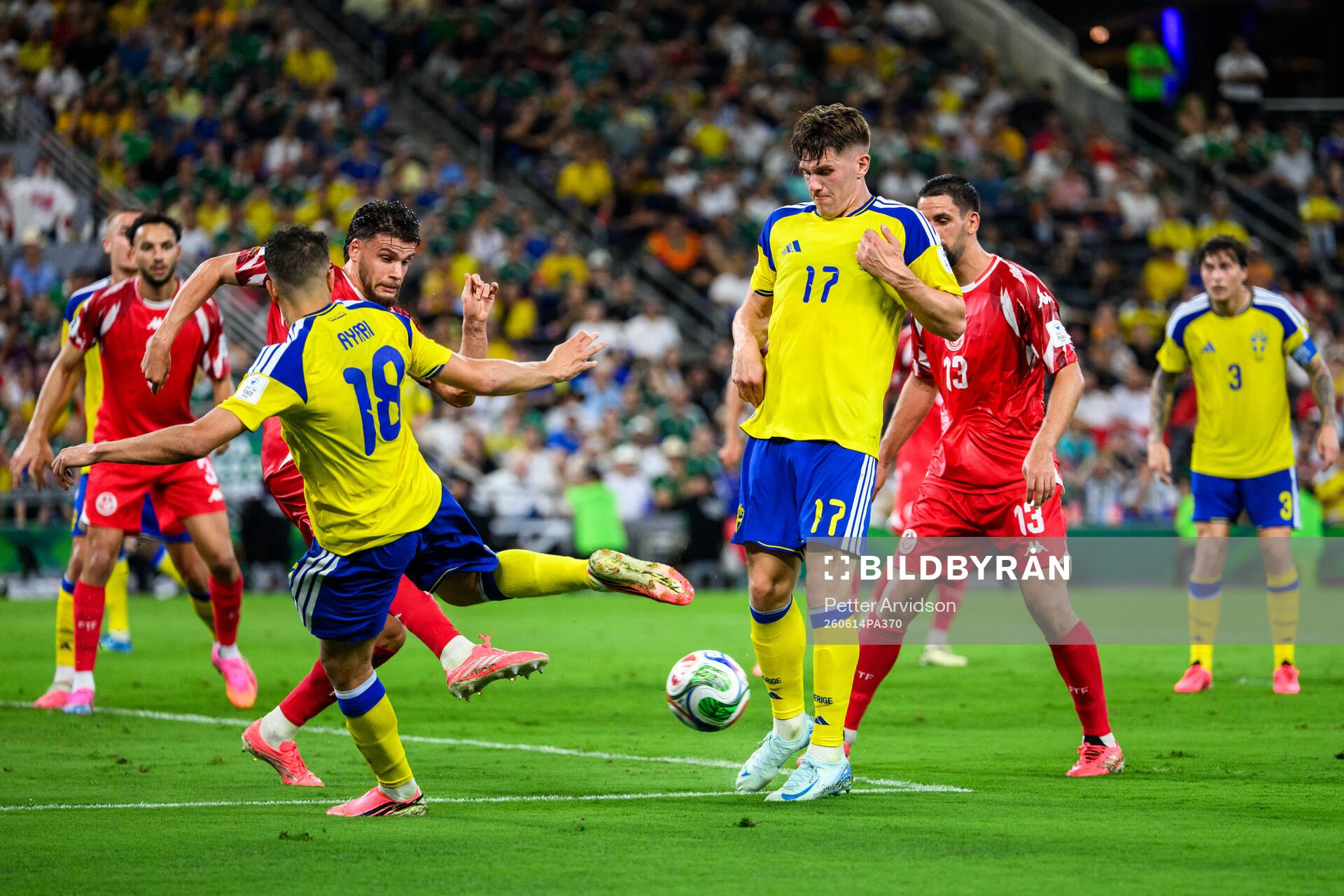 Yasin Ayari and Viktor Gyökeres of Sweden