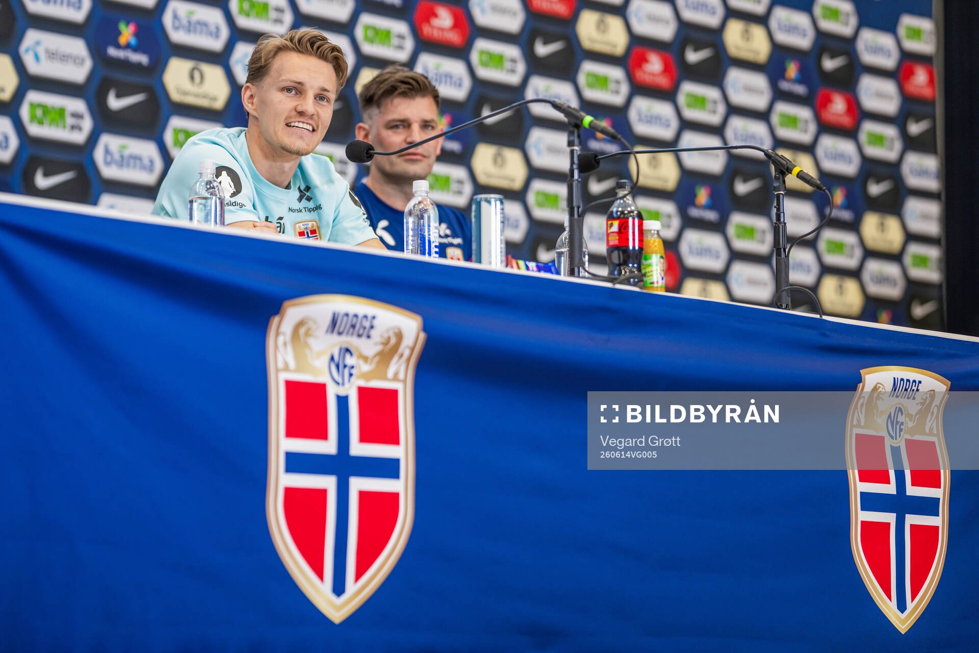 Martin Ødegaard and press officer Morten Morisbak