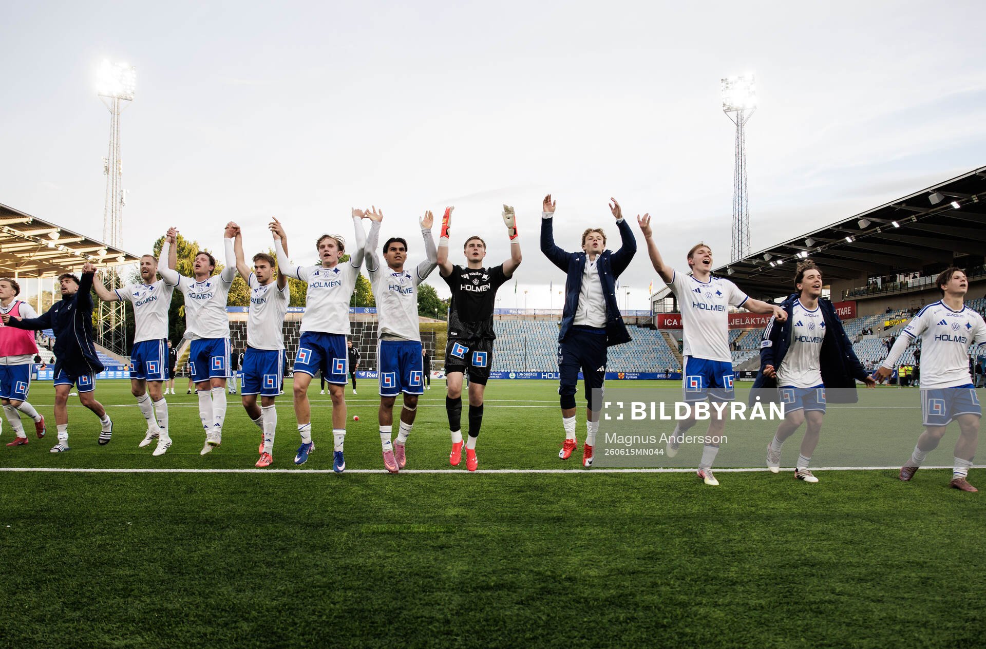IFK Norrköpings spelare jublar