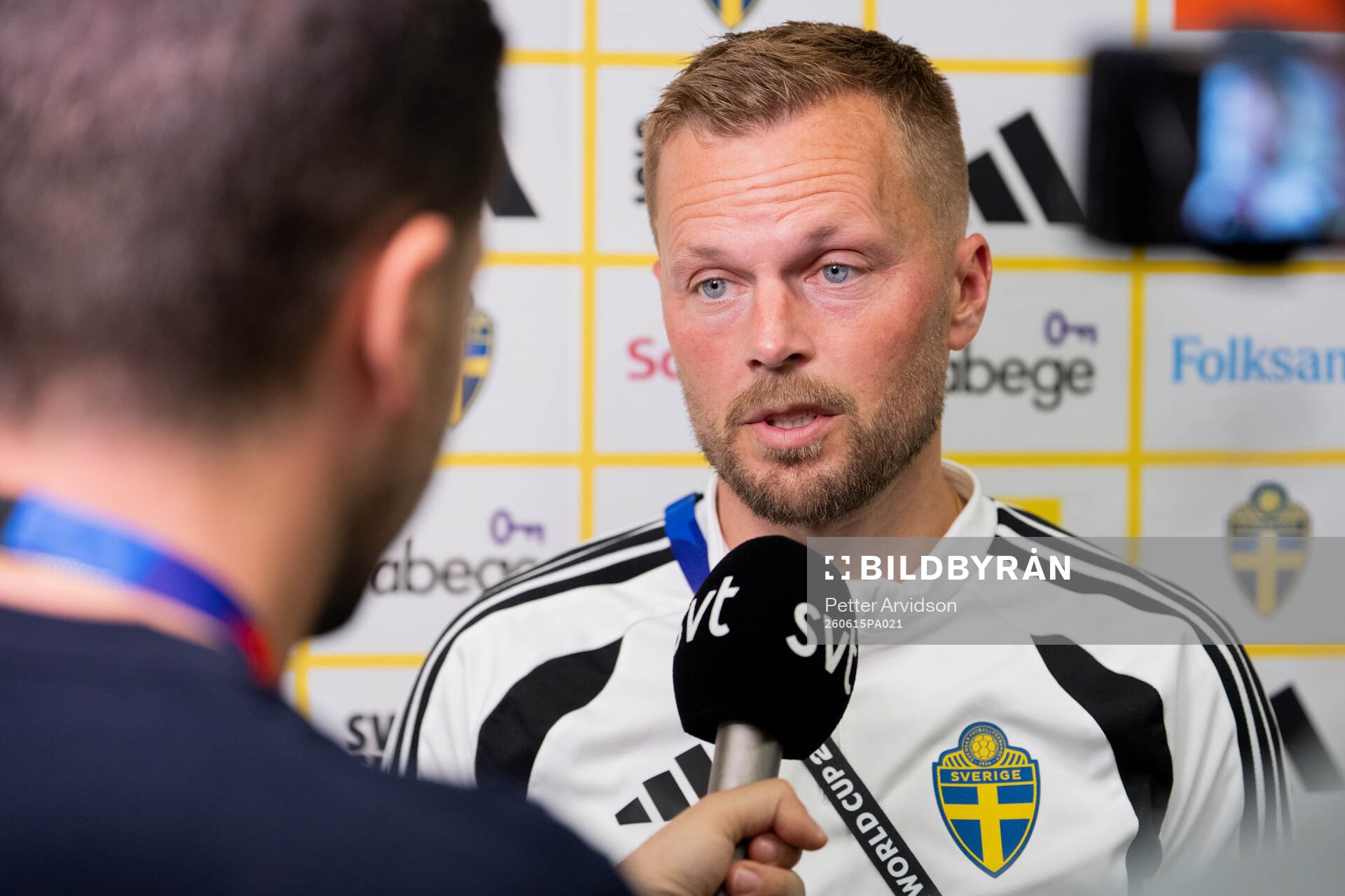 Assistant coach Sebastian Larsson of the Swedish men's