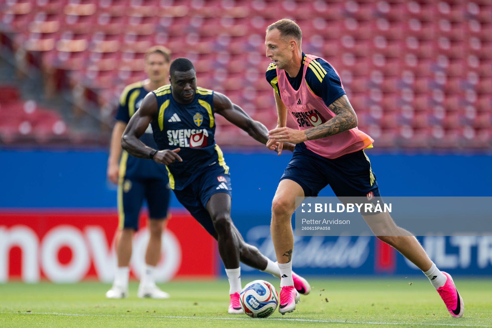 Ken Sema and Gustaf Nilsson of the Swedish national
