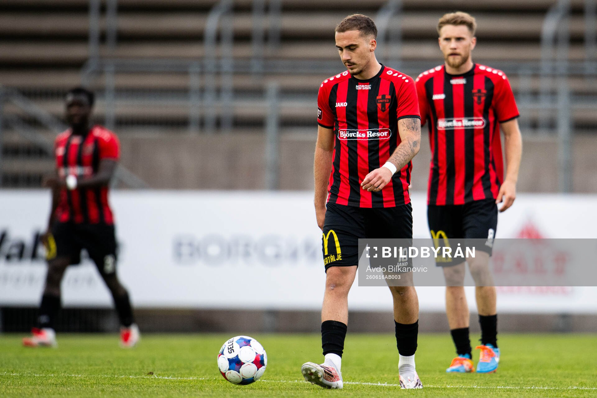 Nordic Uniteds Lorent Mehmeti deppar