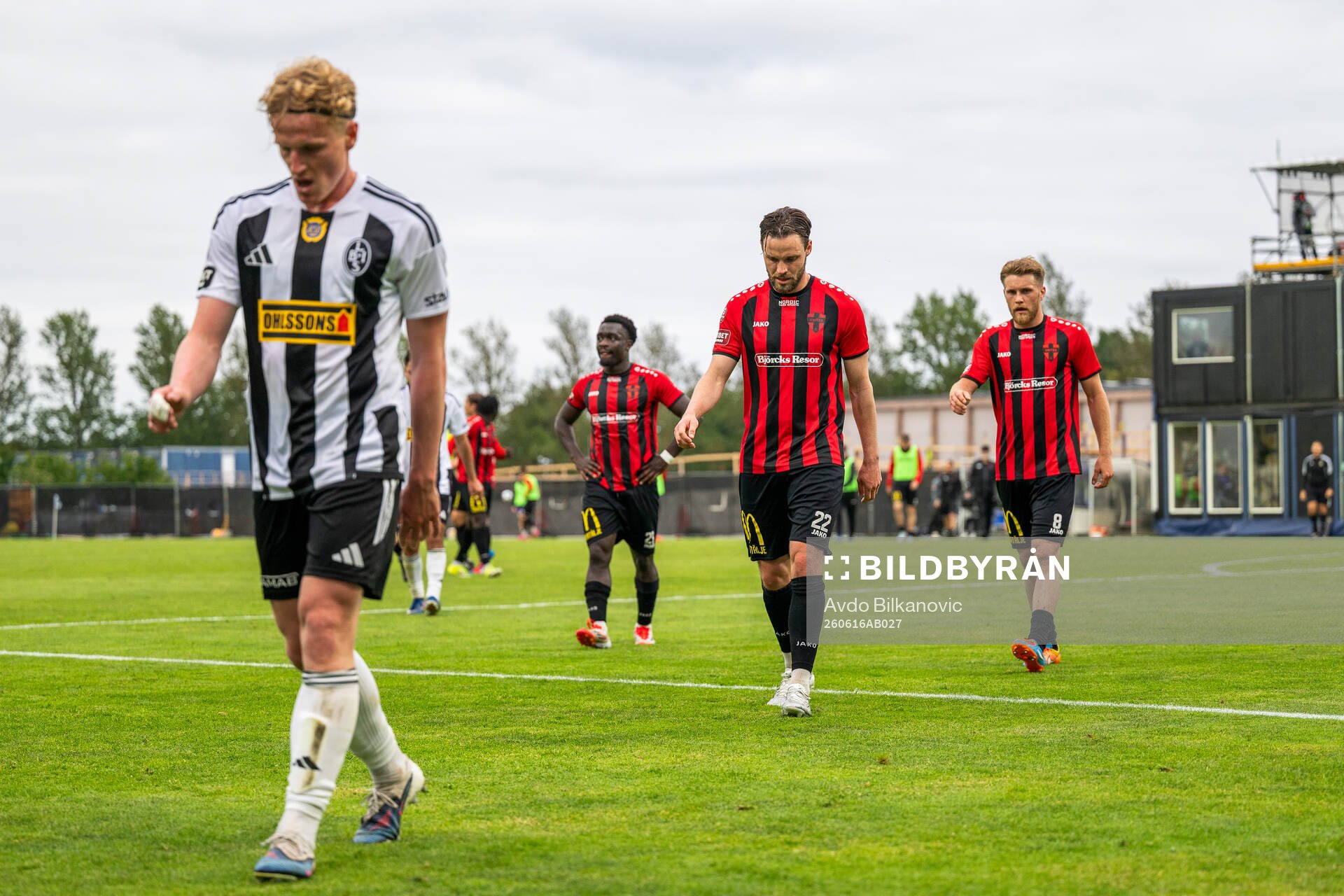 Nordic Uniteds Niklas Söderberg och Teo Grönborg deppar