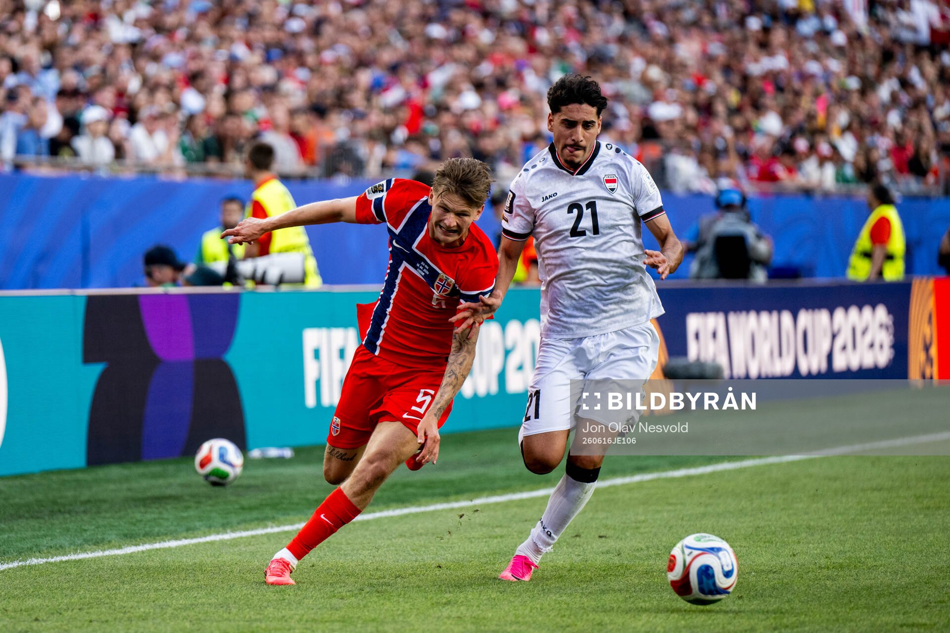 David Møller Wolfe of Norway and Marko Farji of Iraq