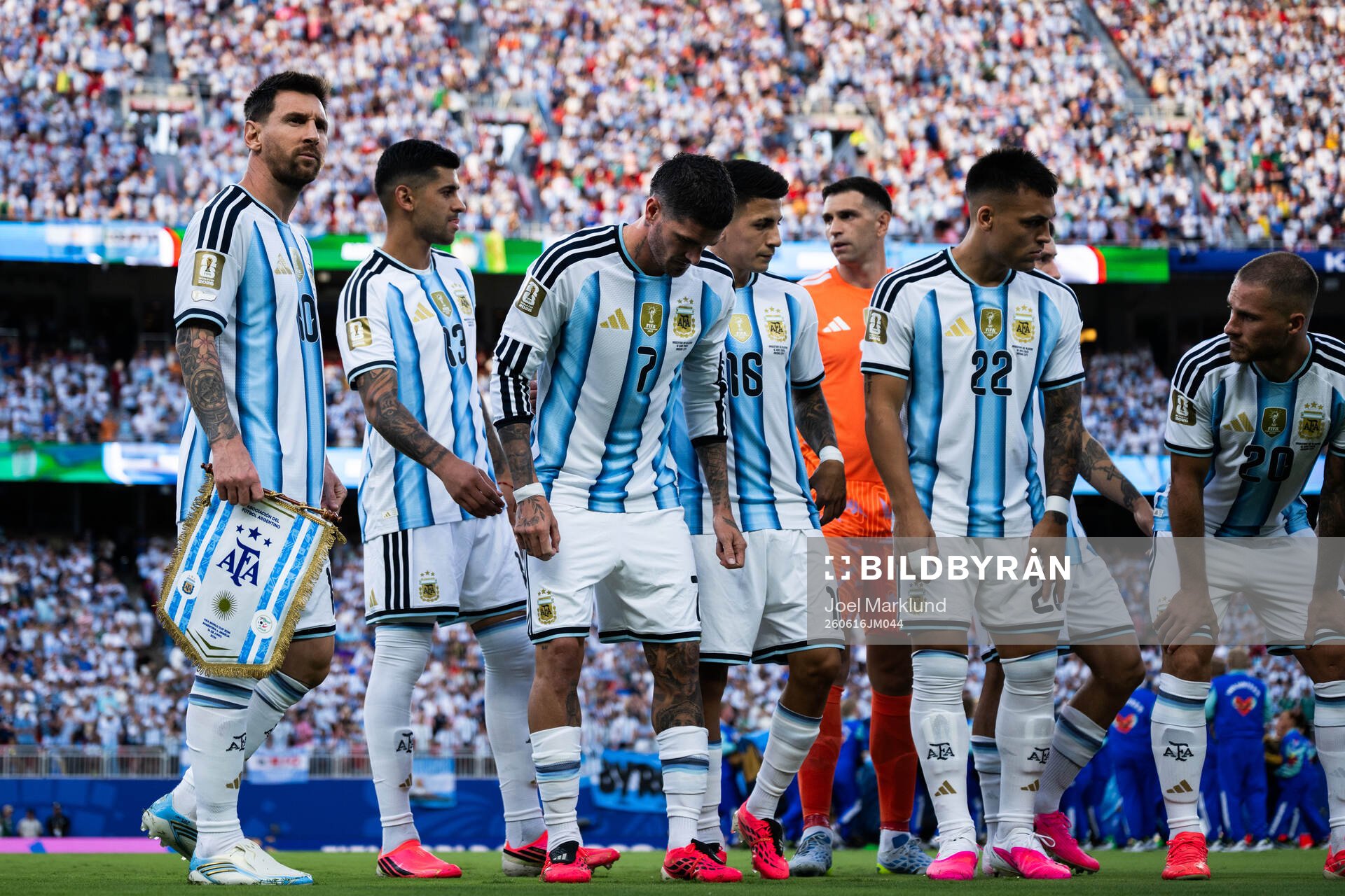 Lionel Messi, Cristian Romero, Rodrigo De Paul, Thiago
