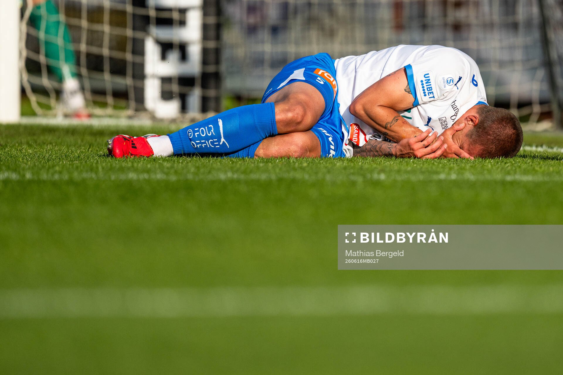 IFK Värnamos Douglas Bergqvist har ont