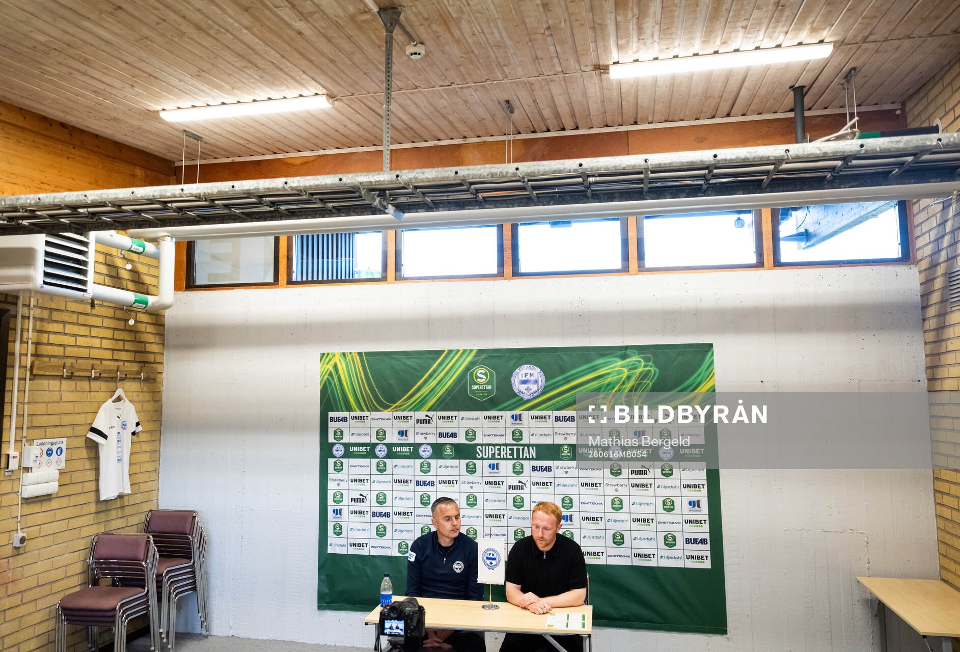 IFK Värnamos tränare Srdjan Tufegdzic och Helsingborgs