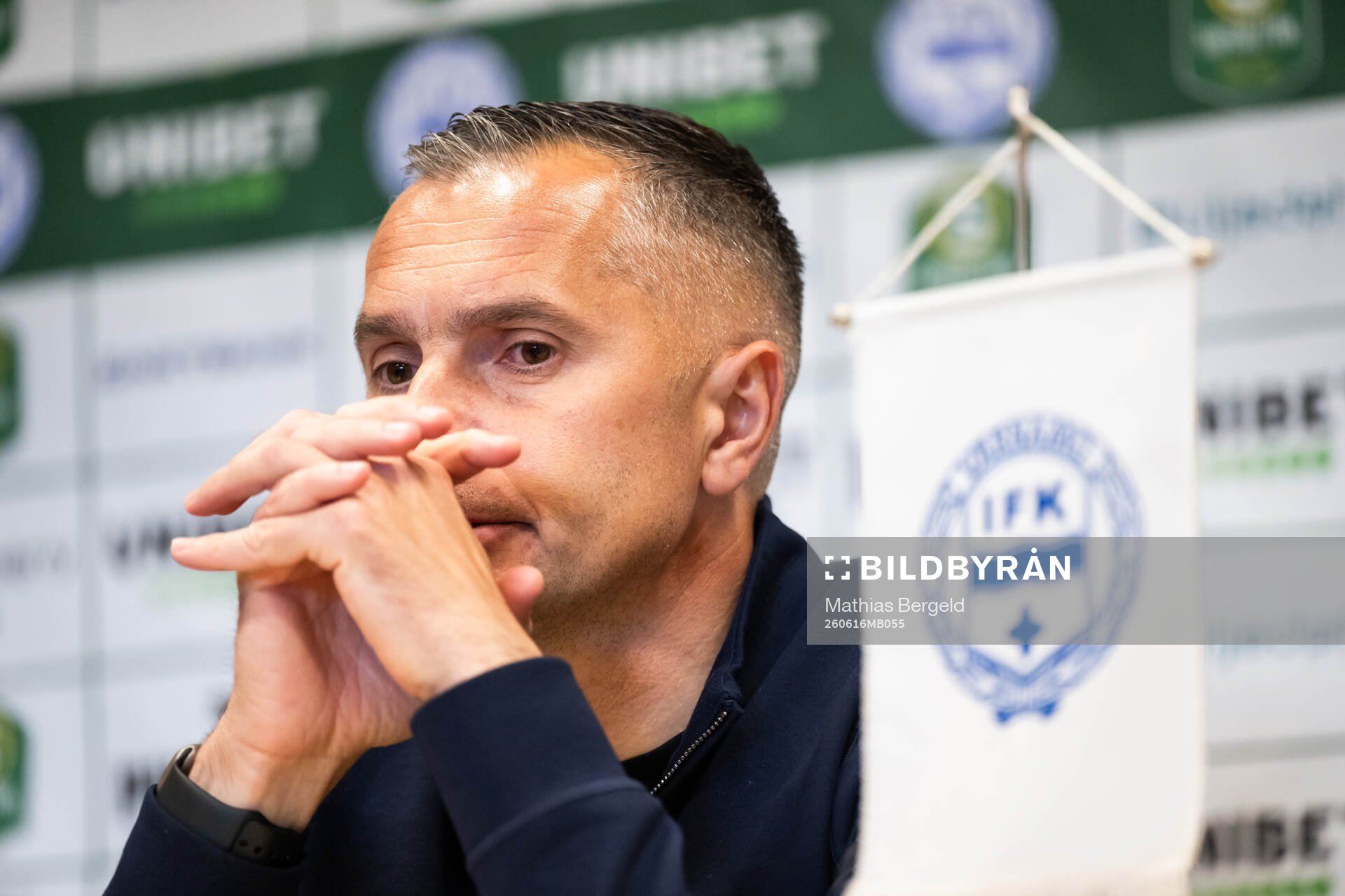 IFK Värnamos tränare Srdjan Tufegdzic på presskonferensen