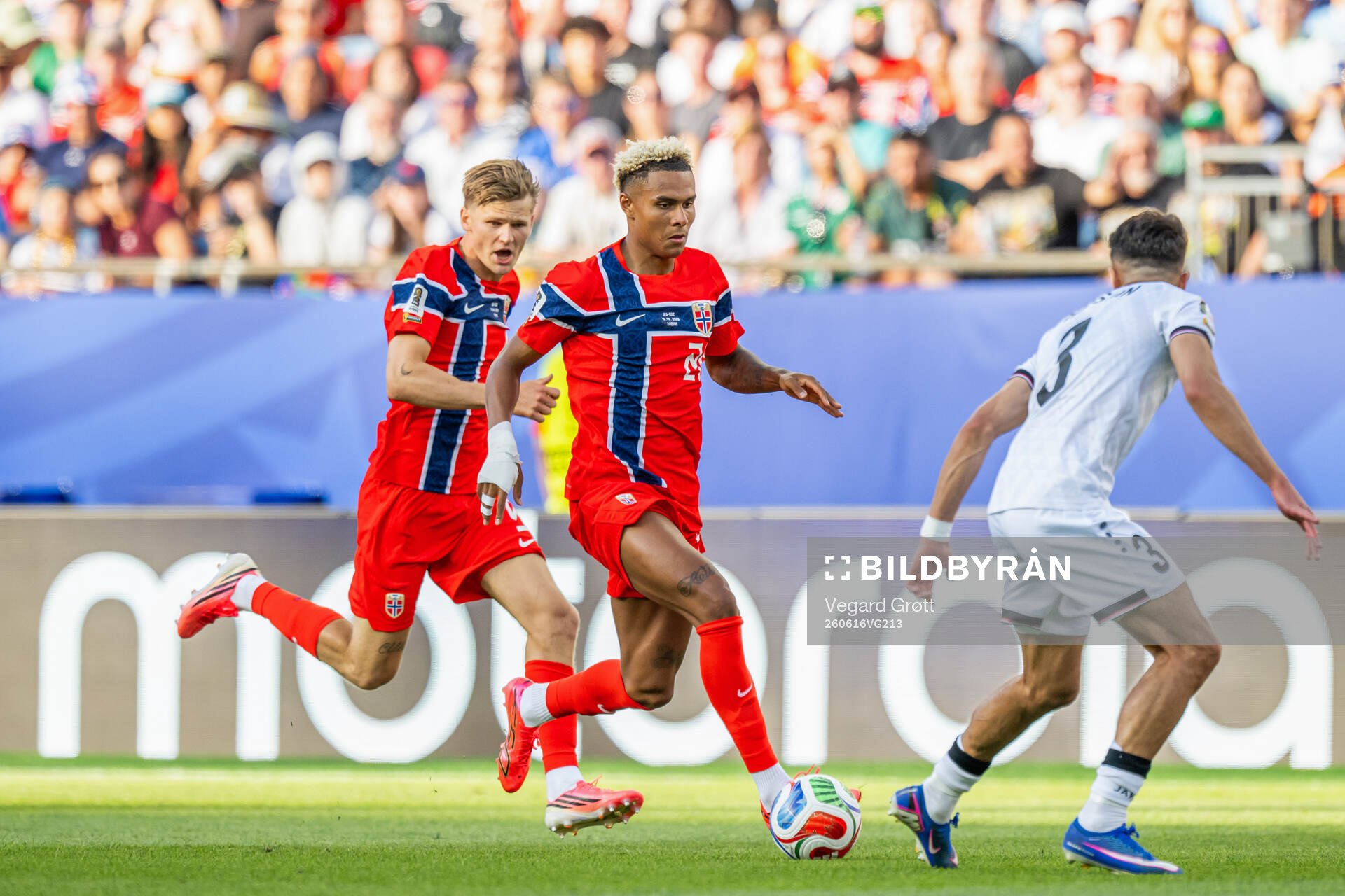 David Møller Wolfe and Antonio Nusa of Norway