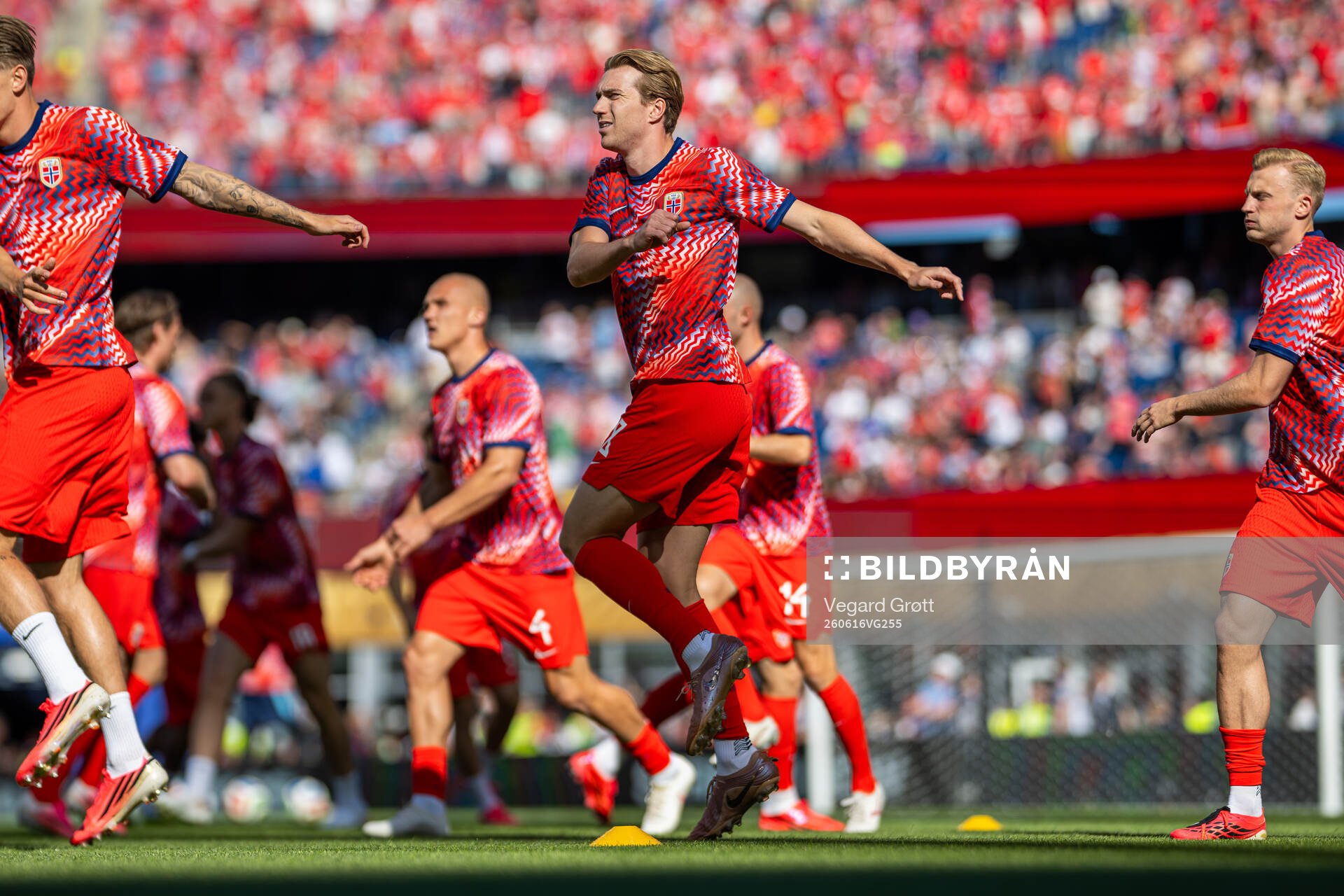 Kristian Thorstvedt of Norway warms up