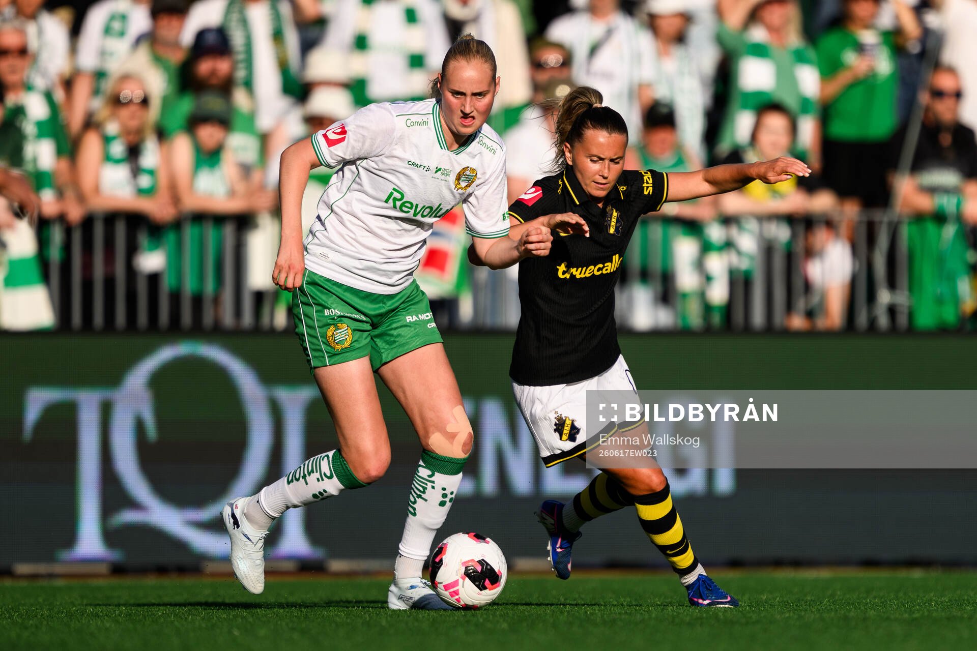 Hammarbys Emilie Bragstad och AIKs Adelisa Grabus