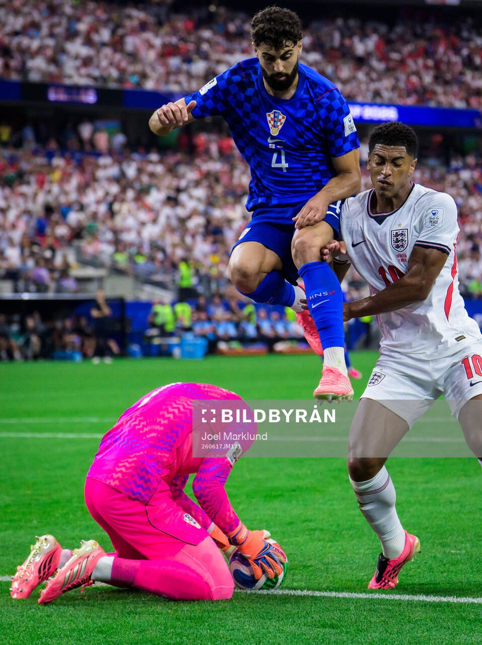 Goalkeeper Dominik Livakovic and Josko Gvardiol of Croatia