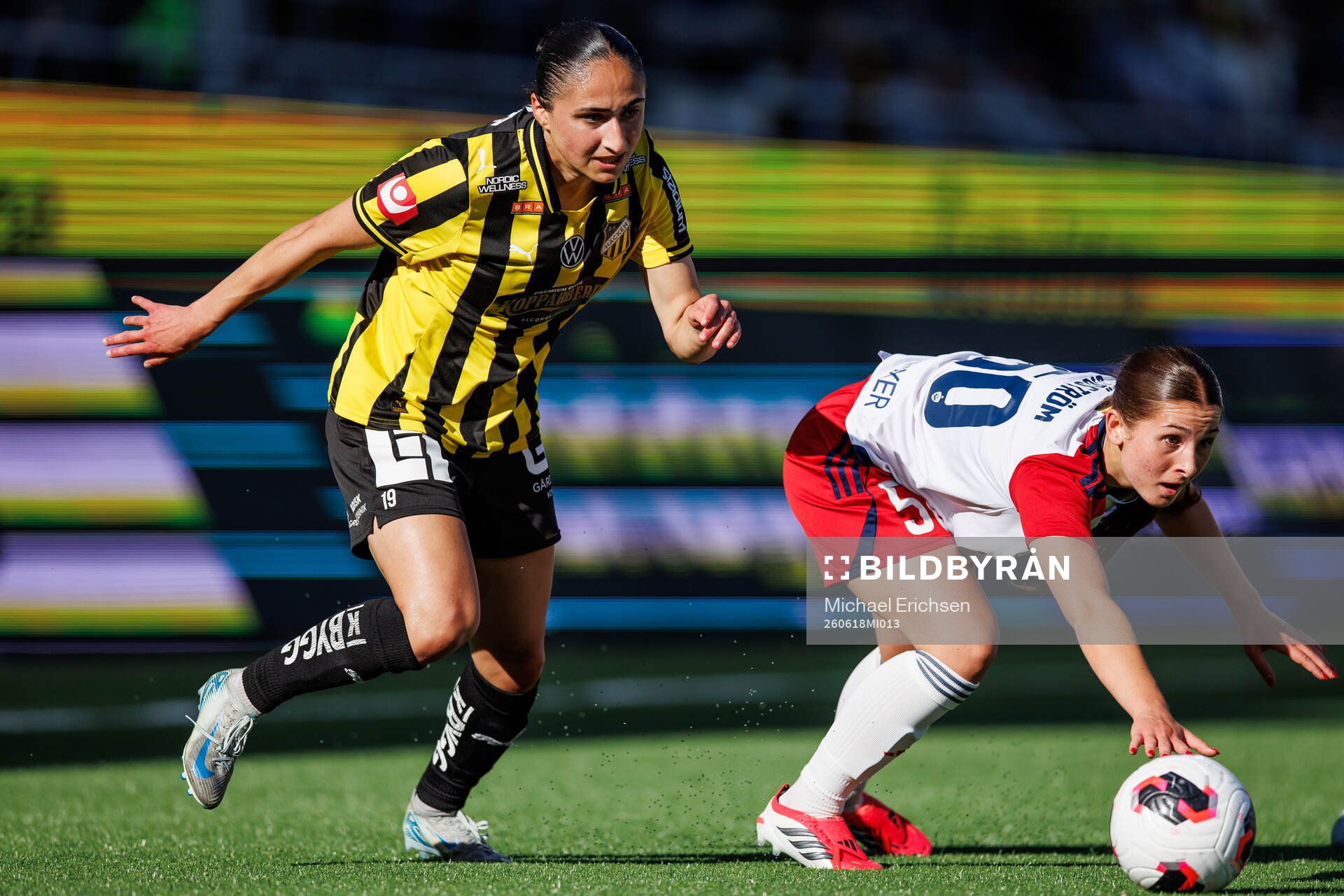 Häckens Nesrin Akgun och Rosengårds Filippa Sjöström