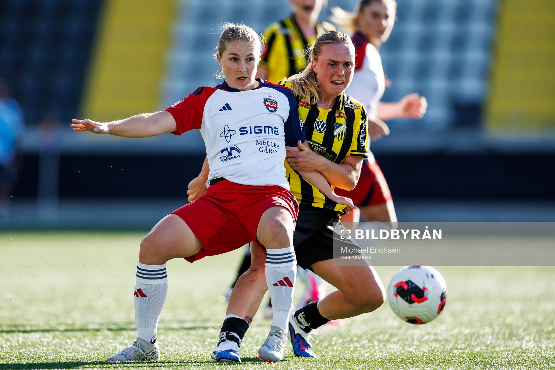 Rosengårds Hanna Andersson och Häckens Pernille Sanvig