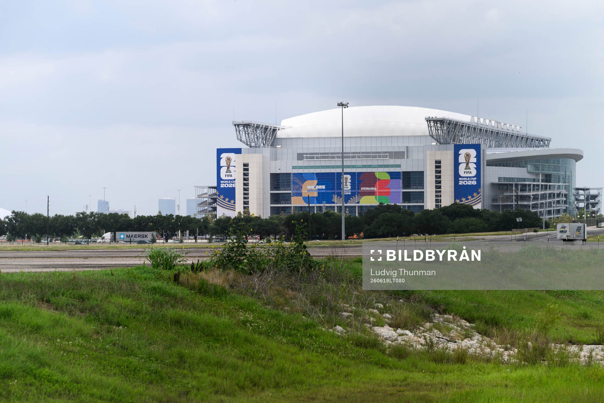 Exterior view of Houston stadium (NRG Stadium)