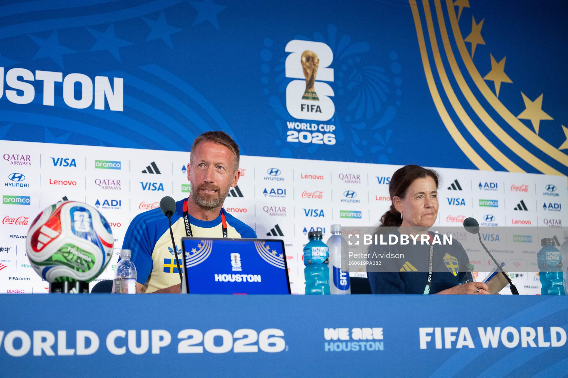 Head coach Graham Potter and Petra Thorén, press officer