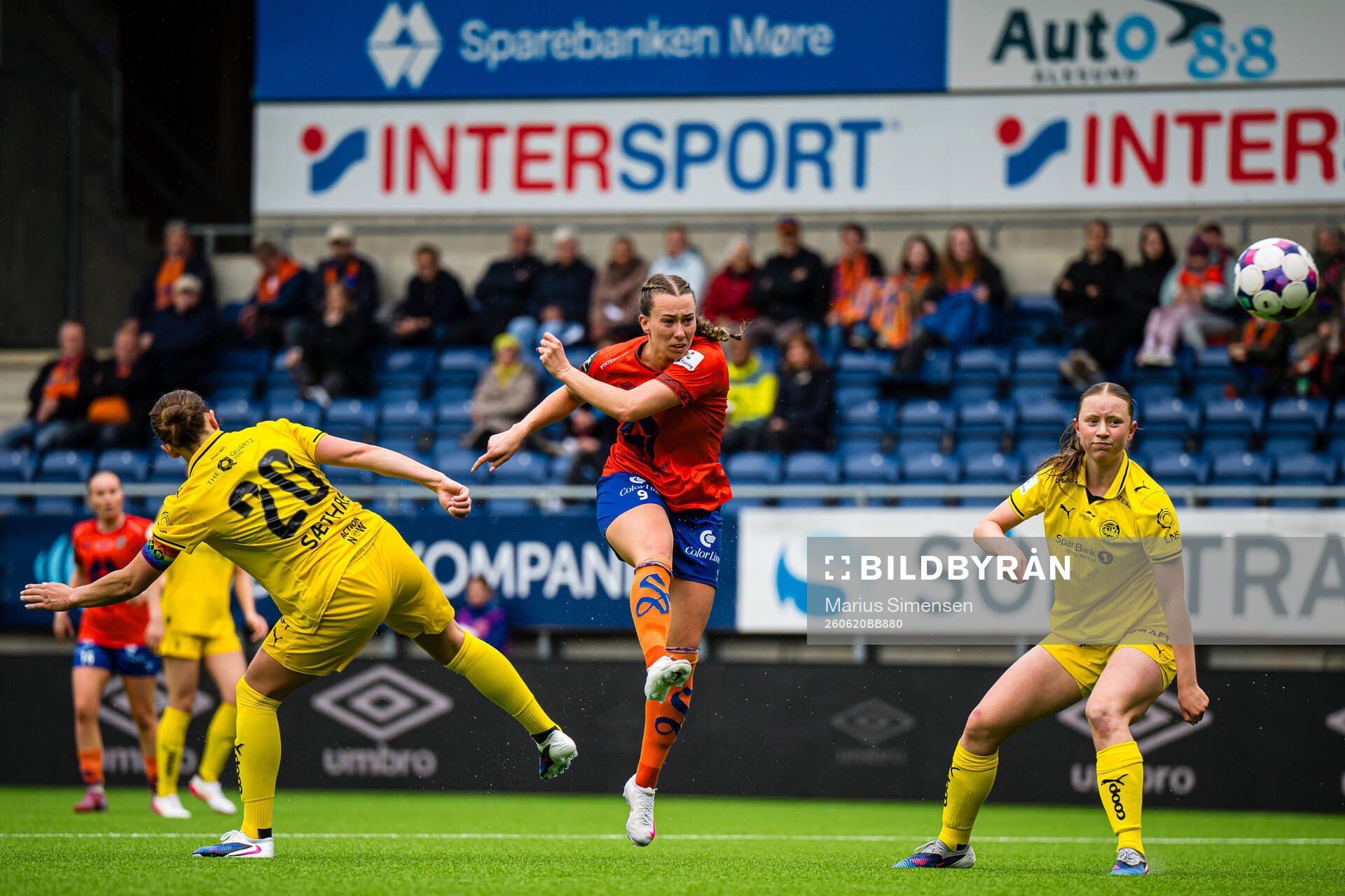 Katarina Dybvik Sunde of Aalesund scores the 8-1 goal