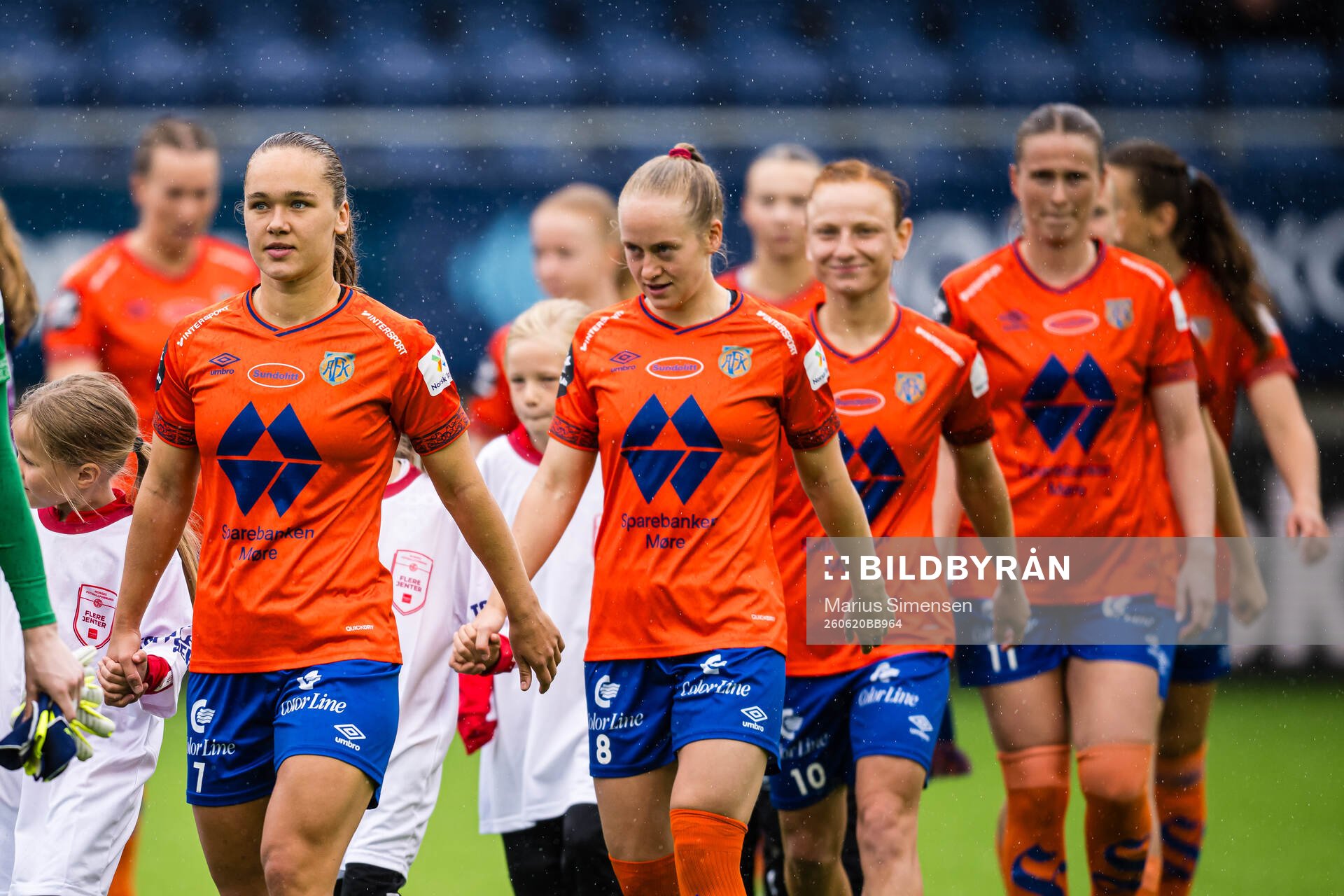 Ingrid Nødland and Ingeborg Skretting of Aalesund