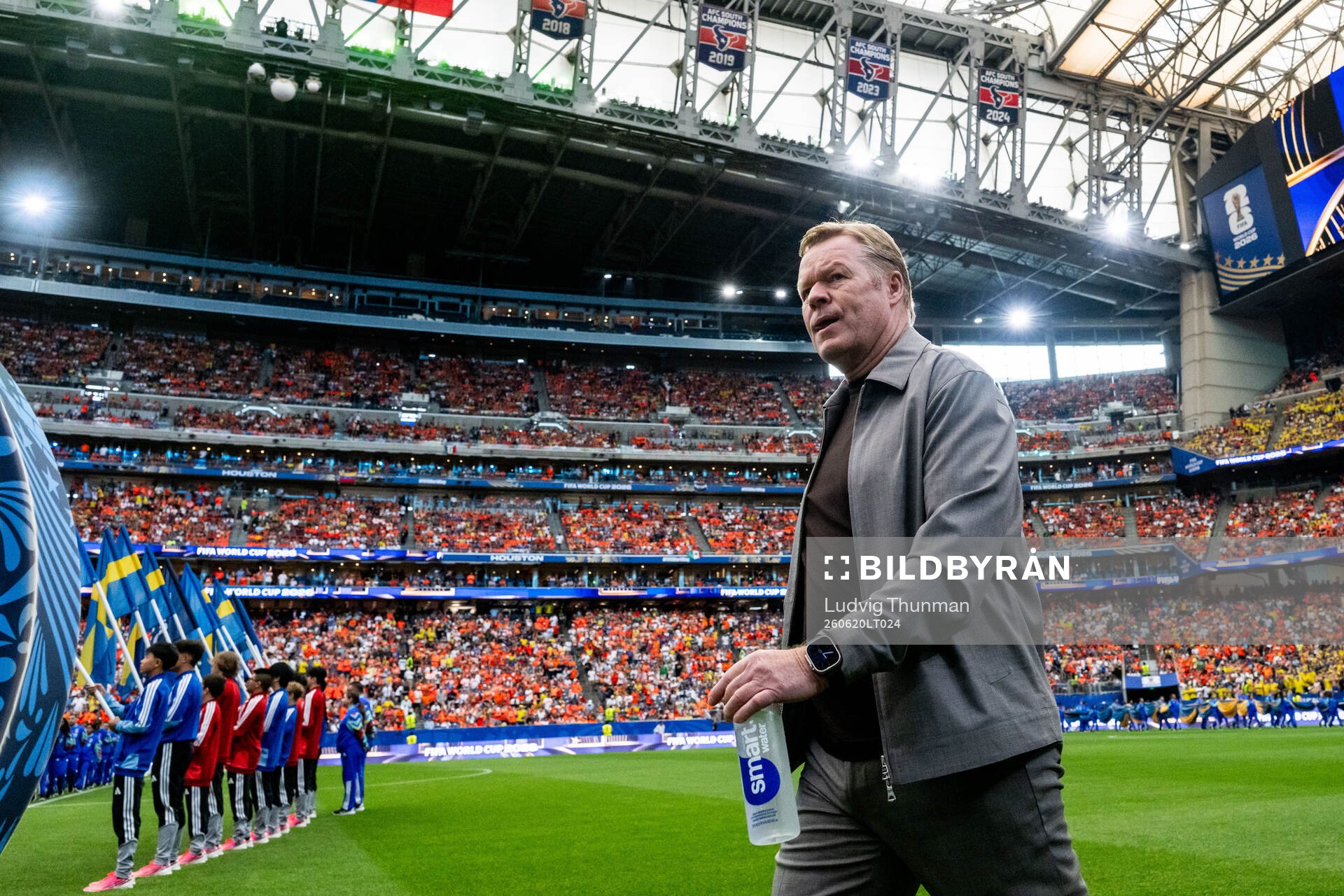 Head coach Ronald Koeman of Netherlands