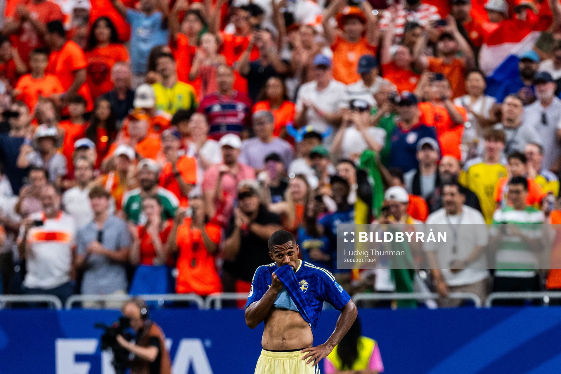 Isak Hien of Sweden looks dejected