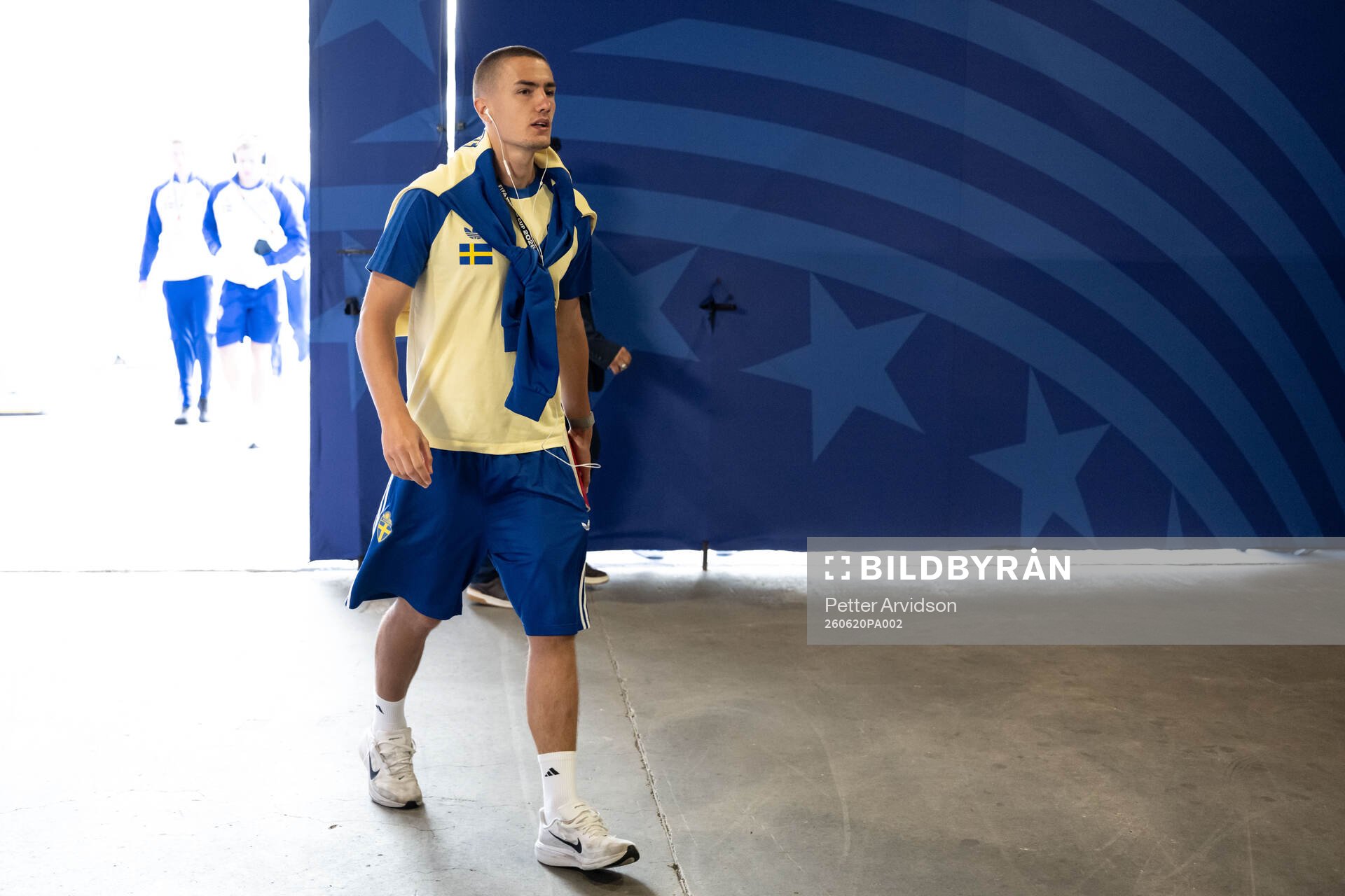 Gustaf Lagerbielke of Sweden arrives at Houston Stadium