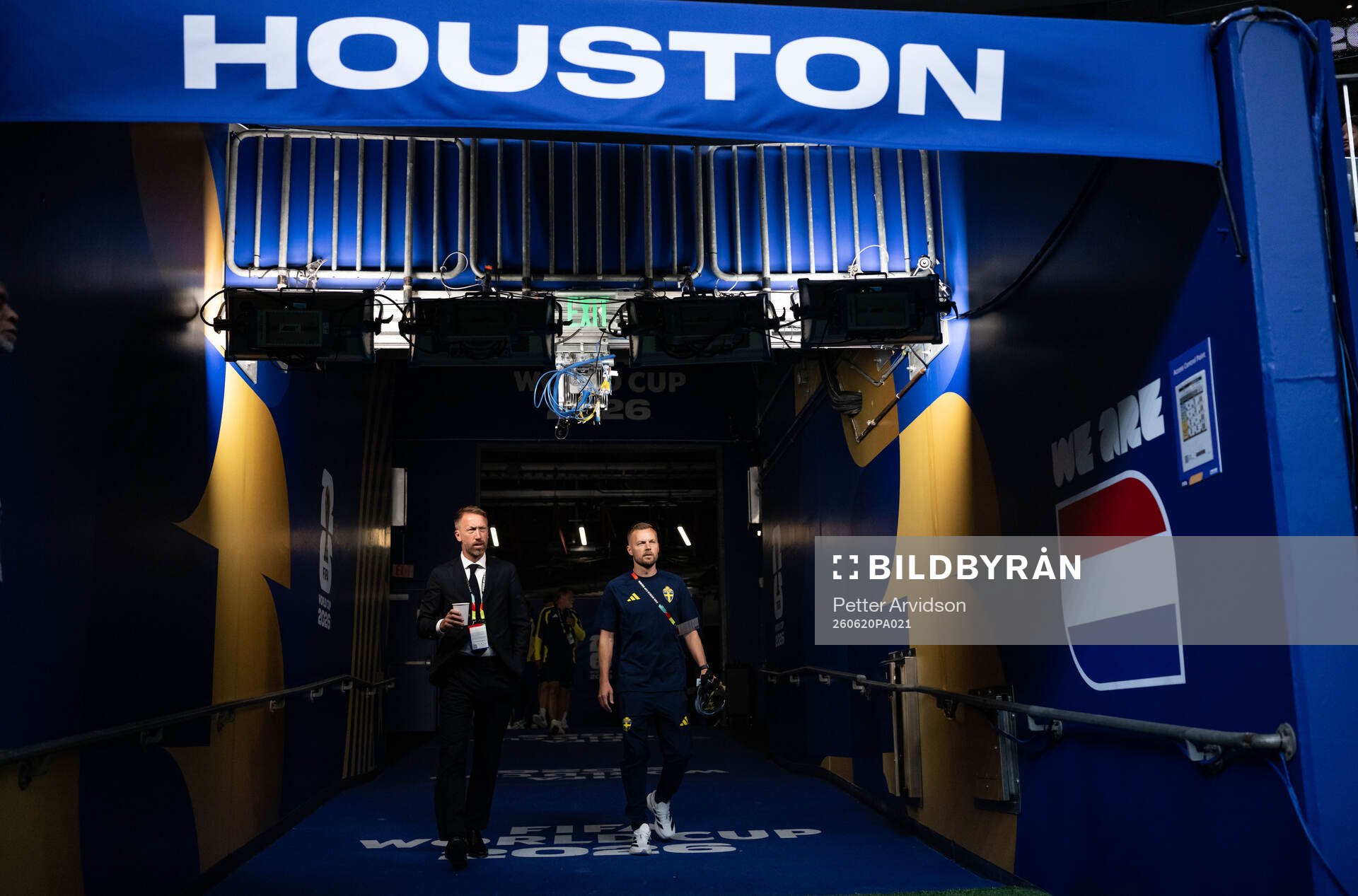 Head coach Graham Potter and assistant coach Sebastian